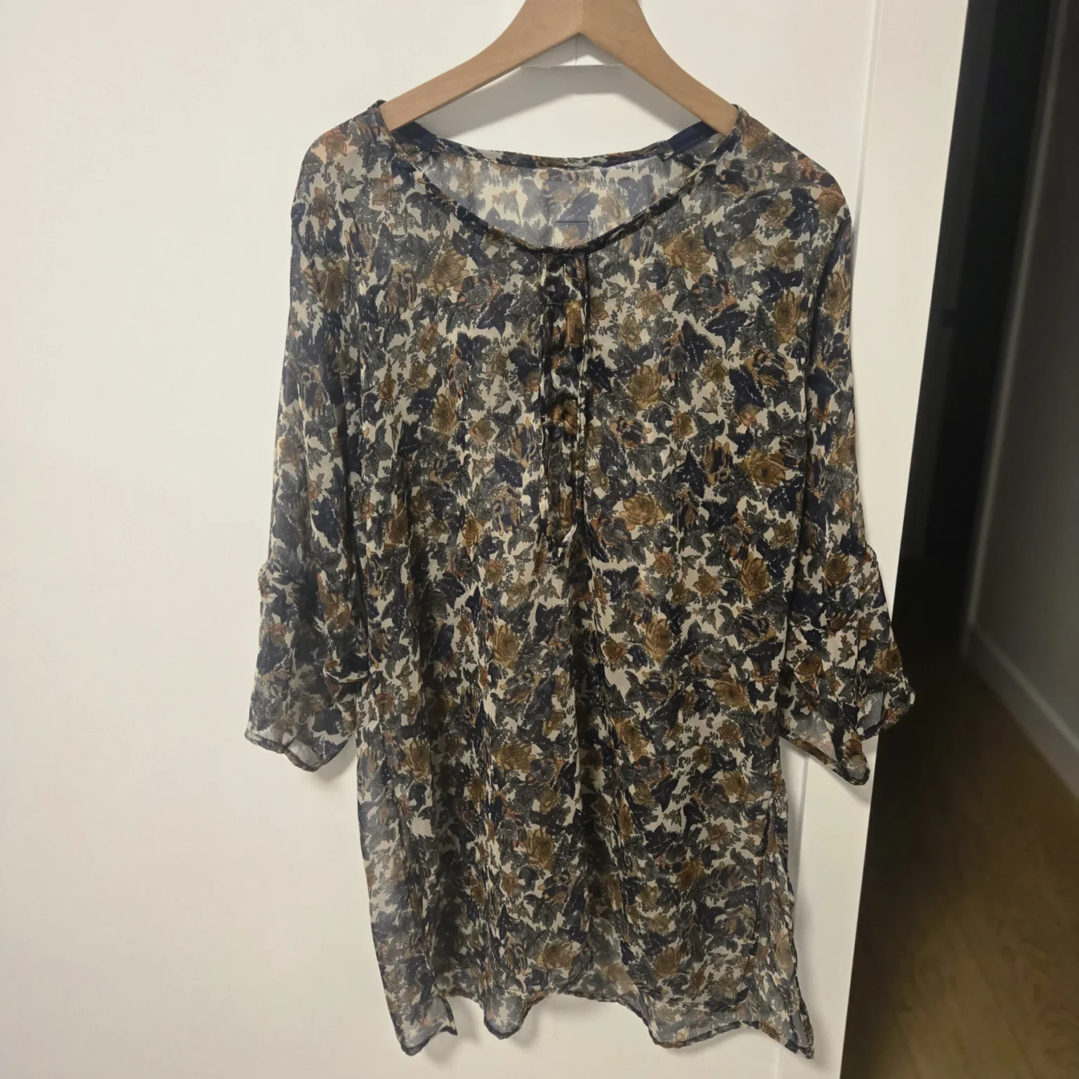 Featured image for Tunic blouse
