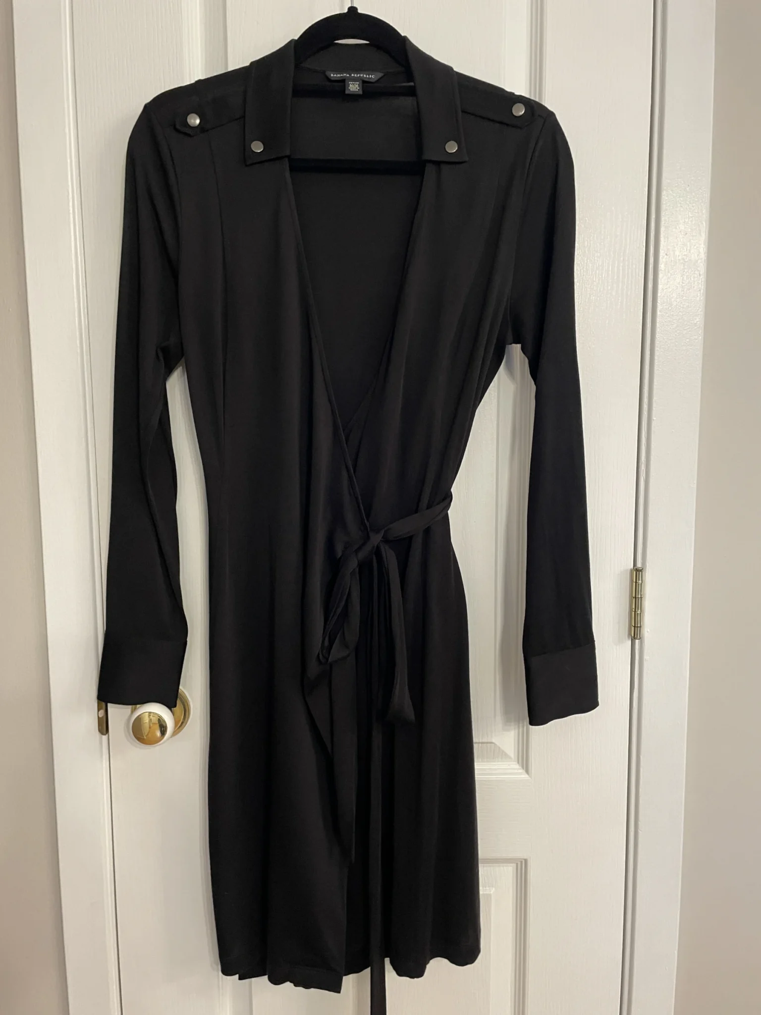 Image for Banana Republic - Robe portefeuille noire