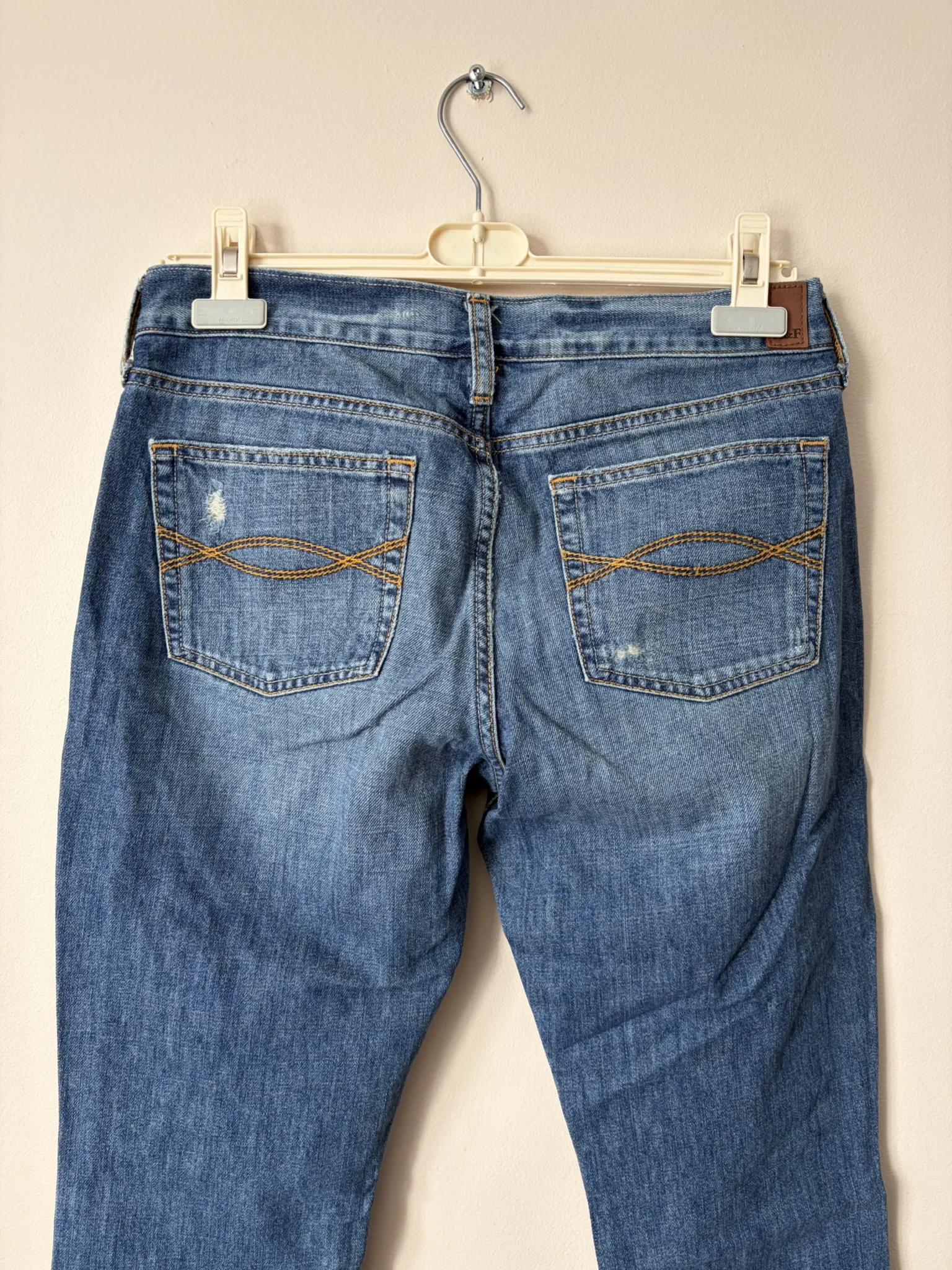 Image for Jeans Abercrombie and Fitch taille 6