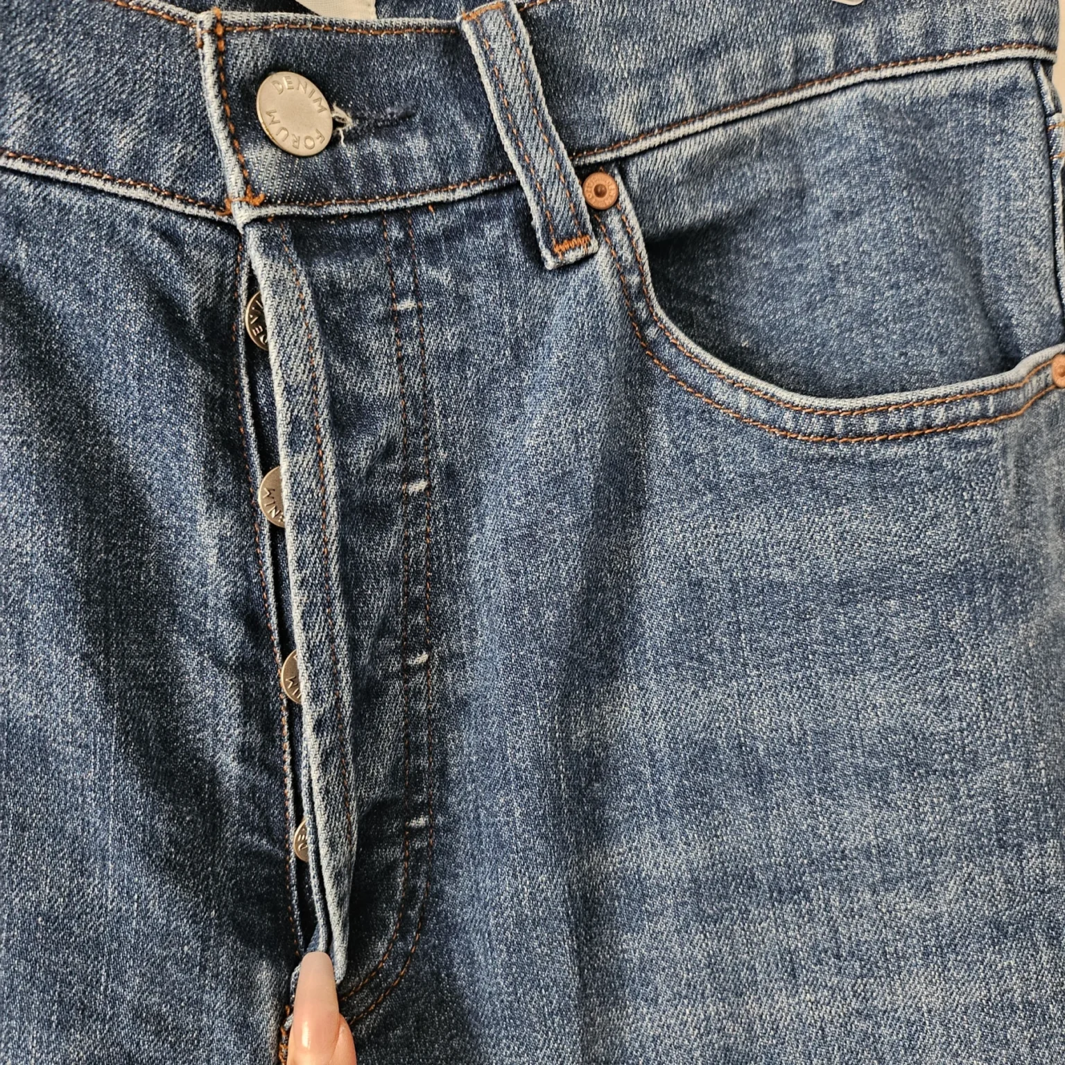 Image for The Arlo High Rise Straight Denim Forim 31/28L