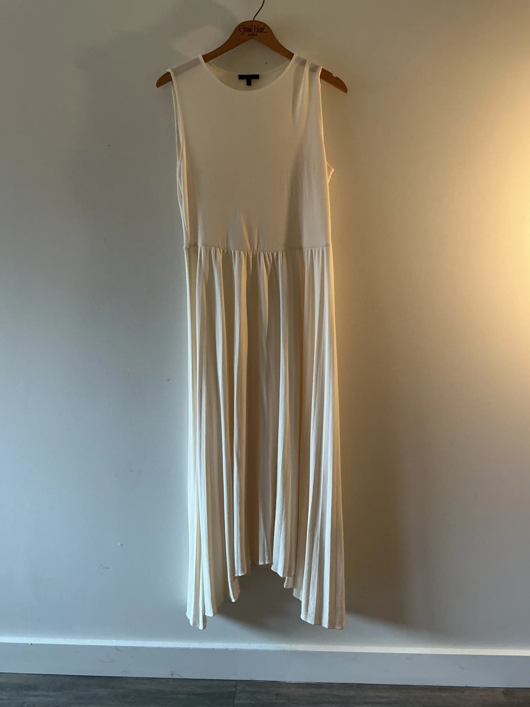 Maxi dress in wavy cotton bottoms by Massimo Dutti Massimo Dutti seconde main
