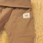 Thumbnail for Pantalon leggings taupe coton bio bébé unisexe 3-6