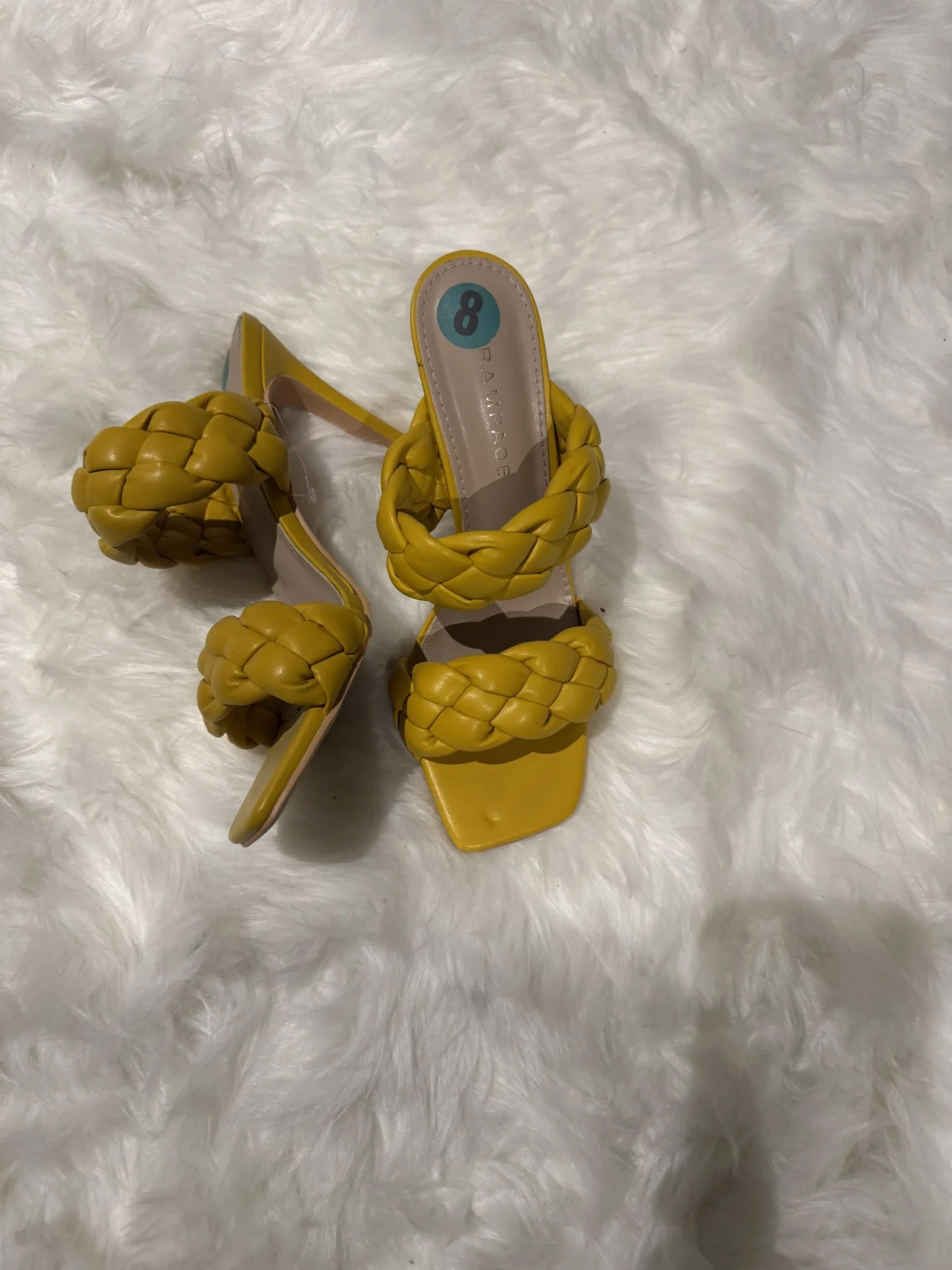 Image for Sandales jaunes Rampage