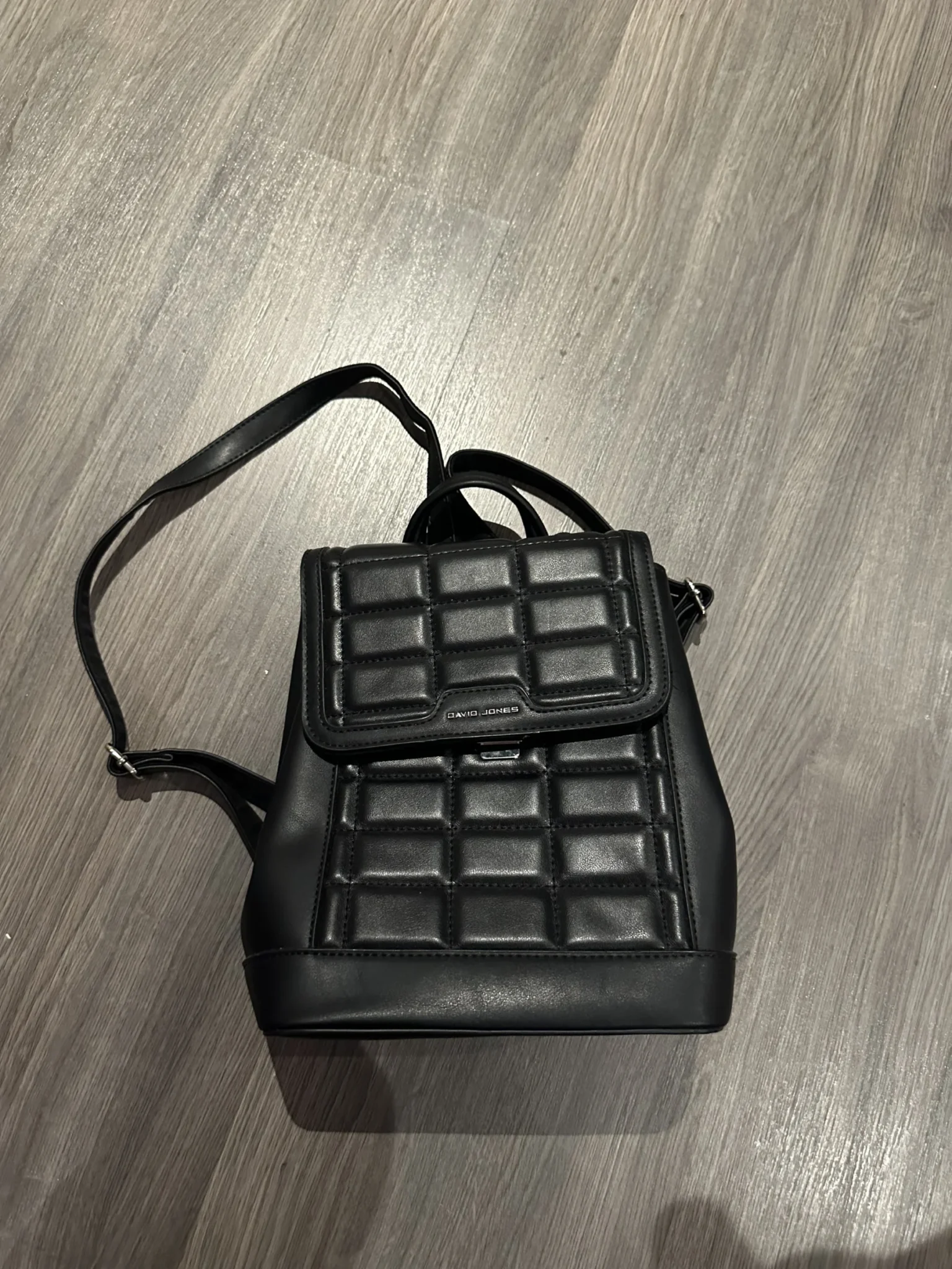 Featured image for Sac à main David Jones