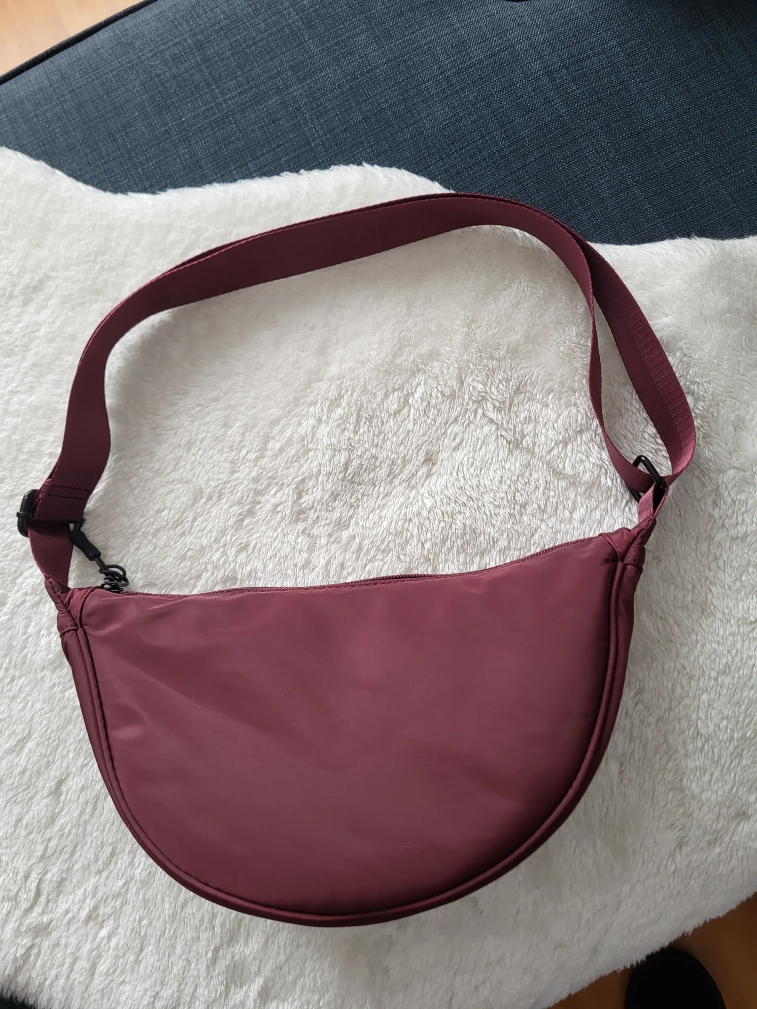 Image for Sac bandoulière demi-lune