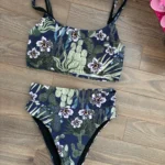 Featured thumbnail for Bikini Tahiti de nuit