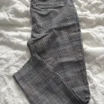 Featured thumbnail for Pantalon