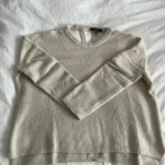 Featured thumbnail for Pull beige