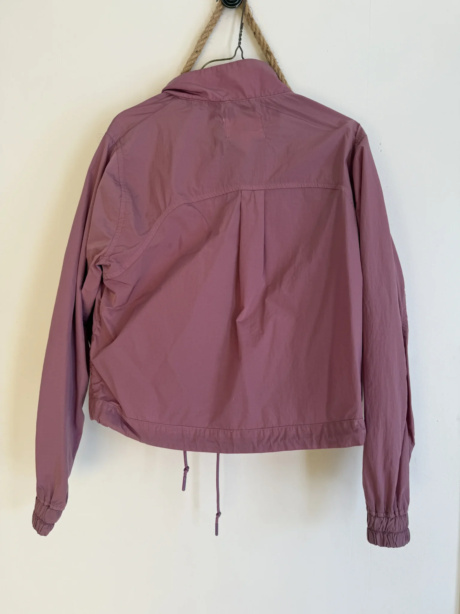 Image for Lightweight tentree coat