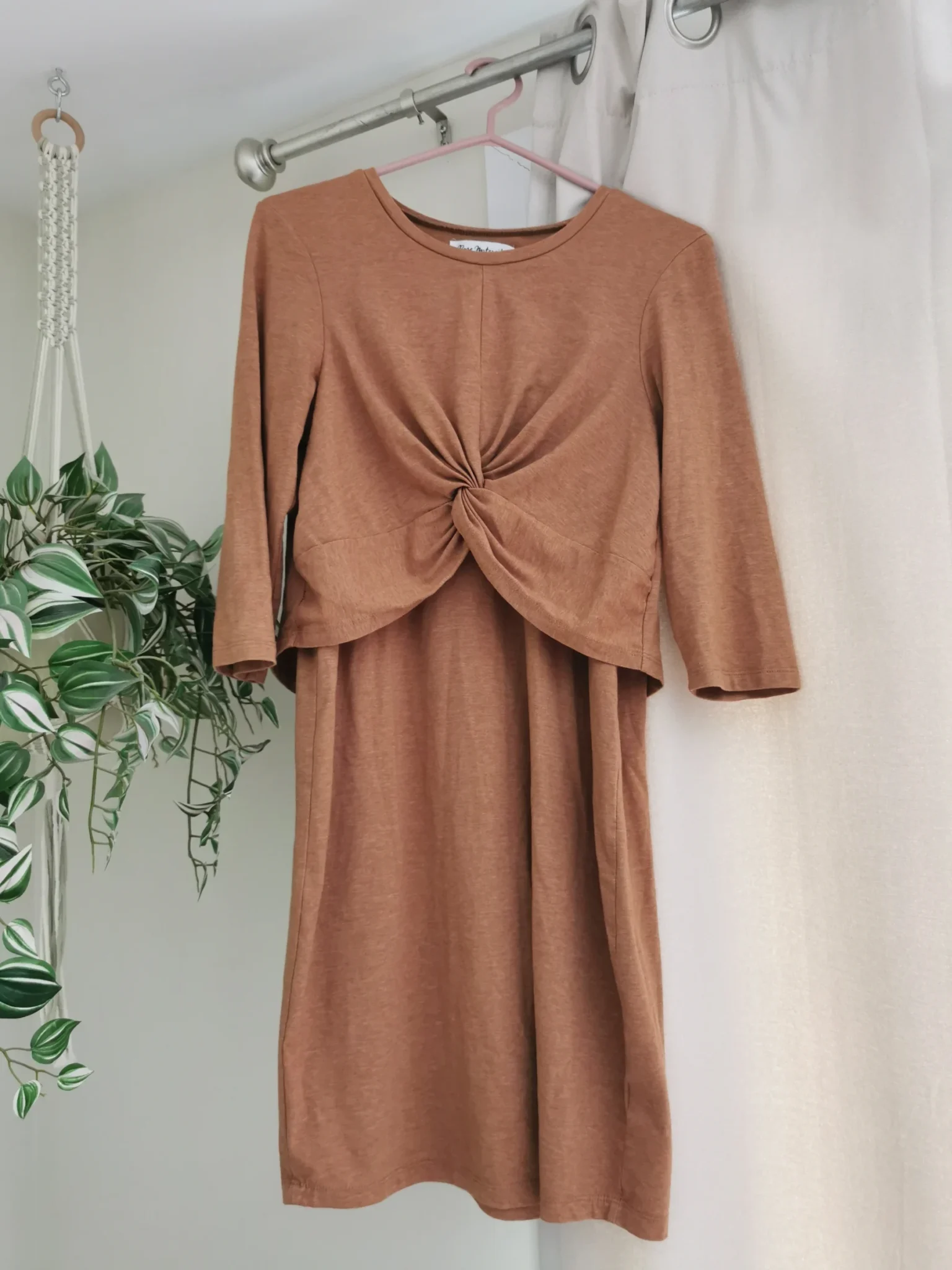 Featured image for Robe maternité et allaitement