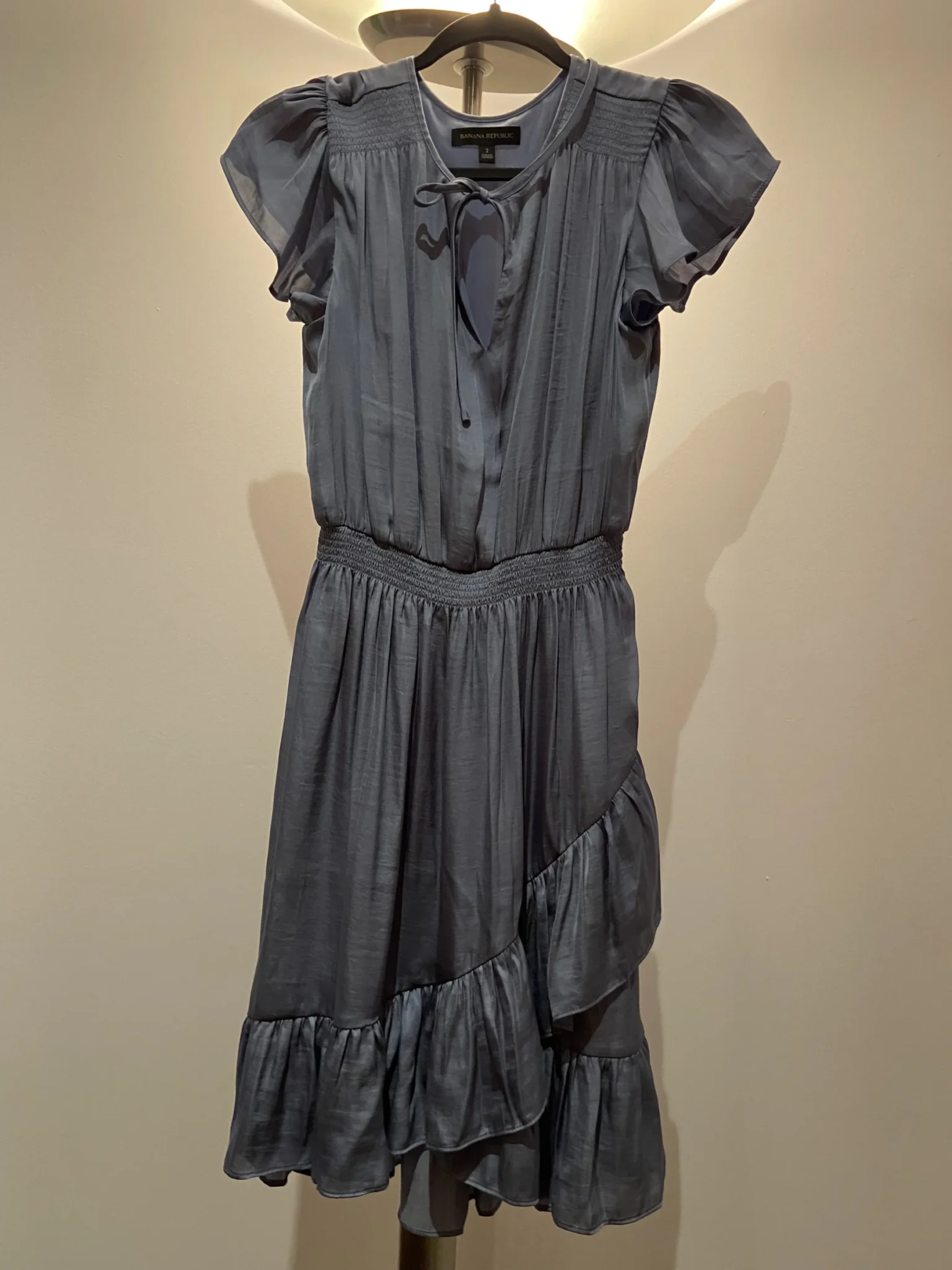 Featured image for Robe Banana Republic jamais portée