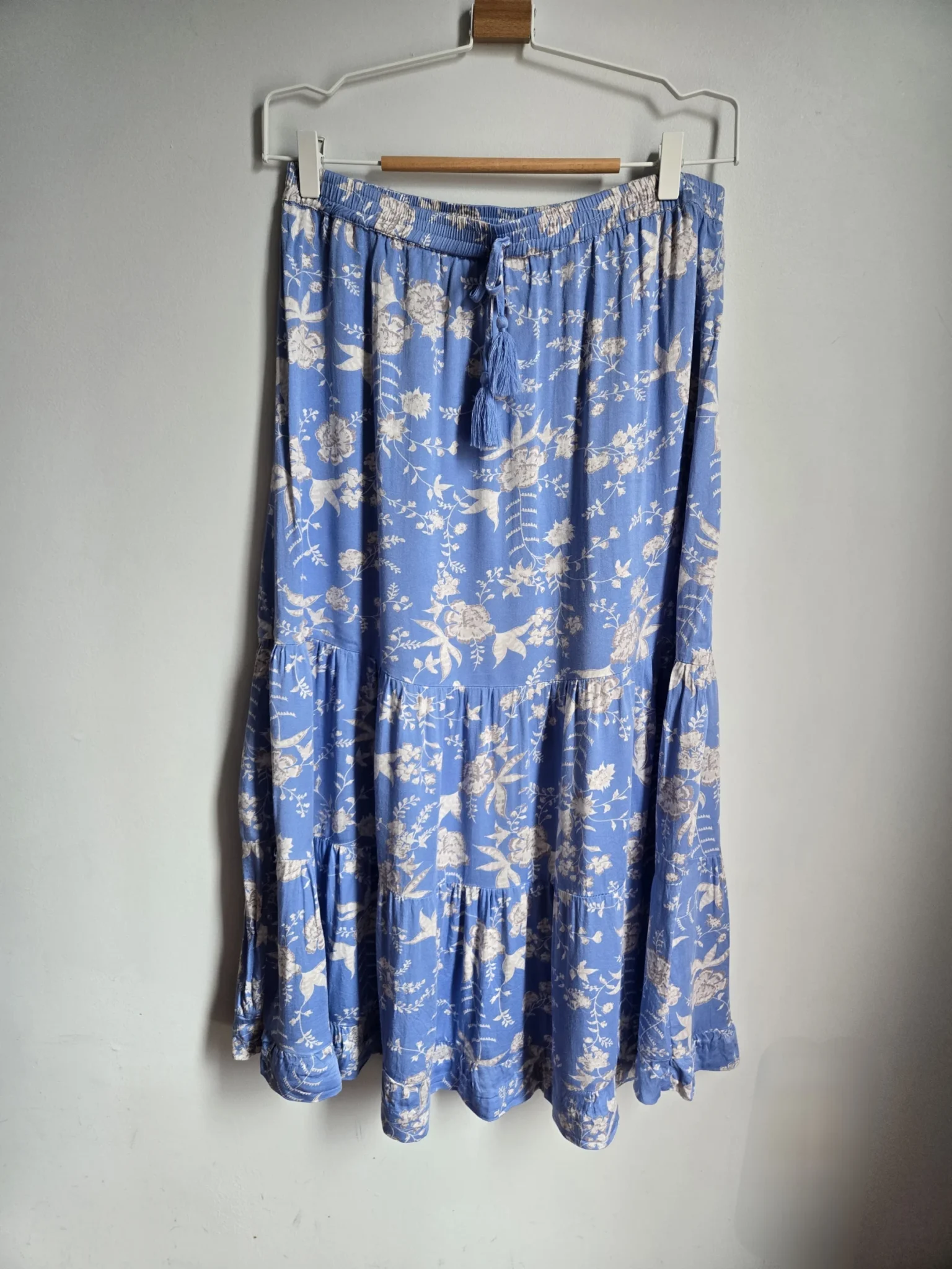 Featured image for Floral rayon skirt ESQUALO