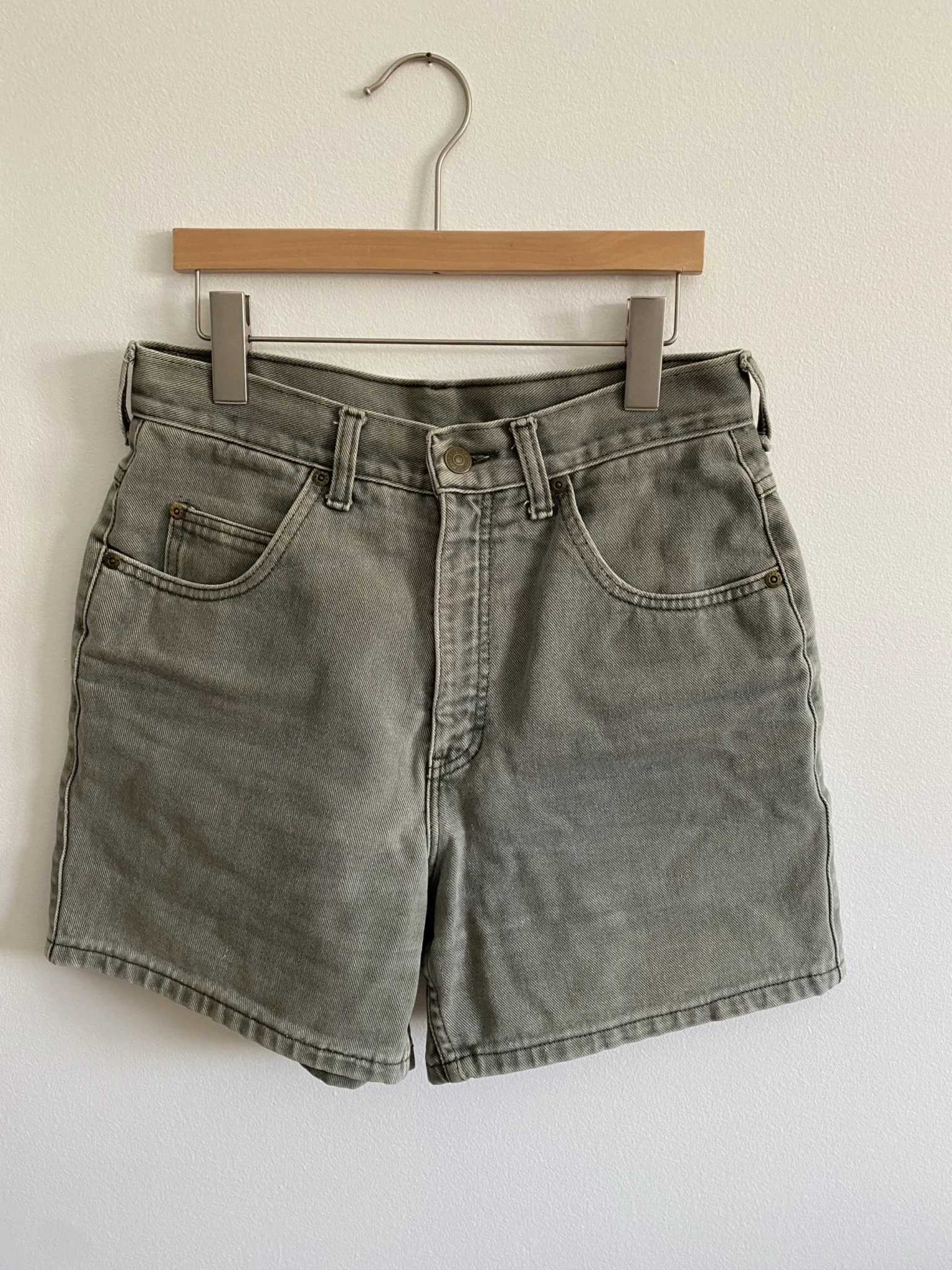 Featured image for Mustang vintage shorts pale green