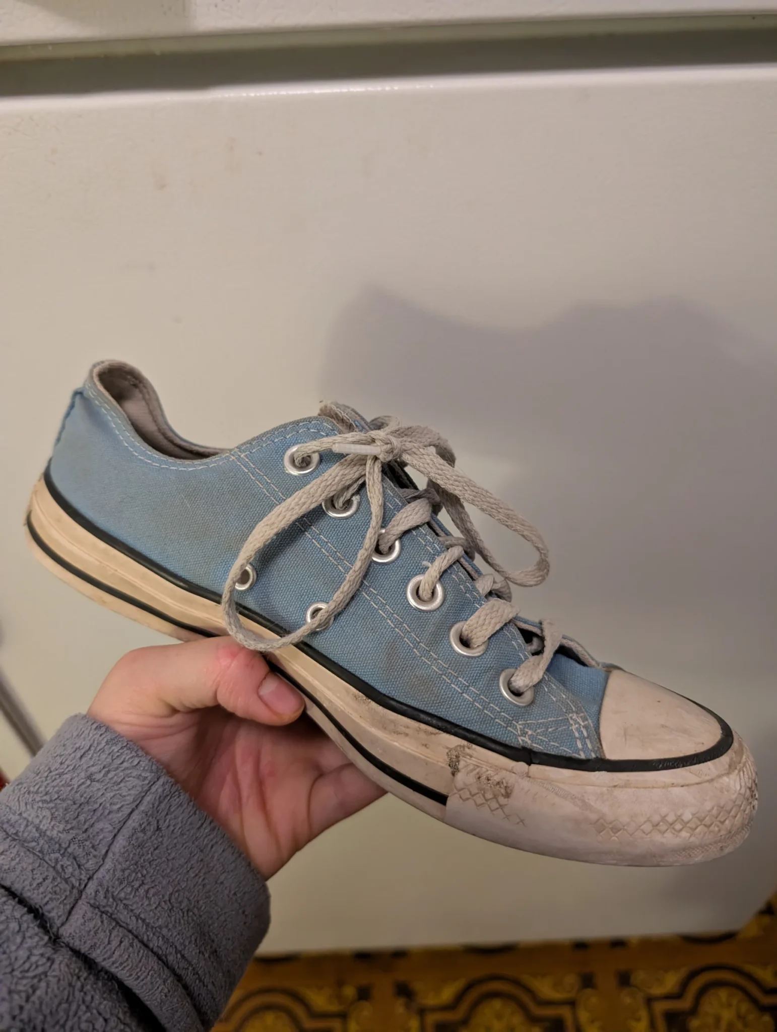 Featured image for Converse bleu pâle