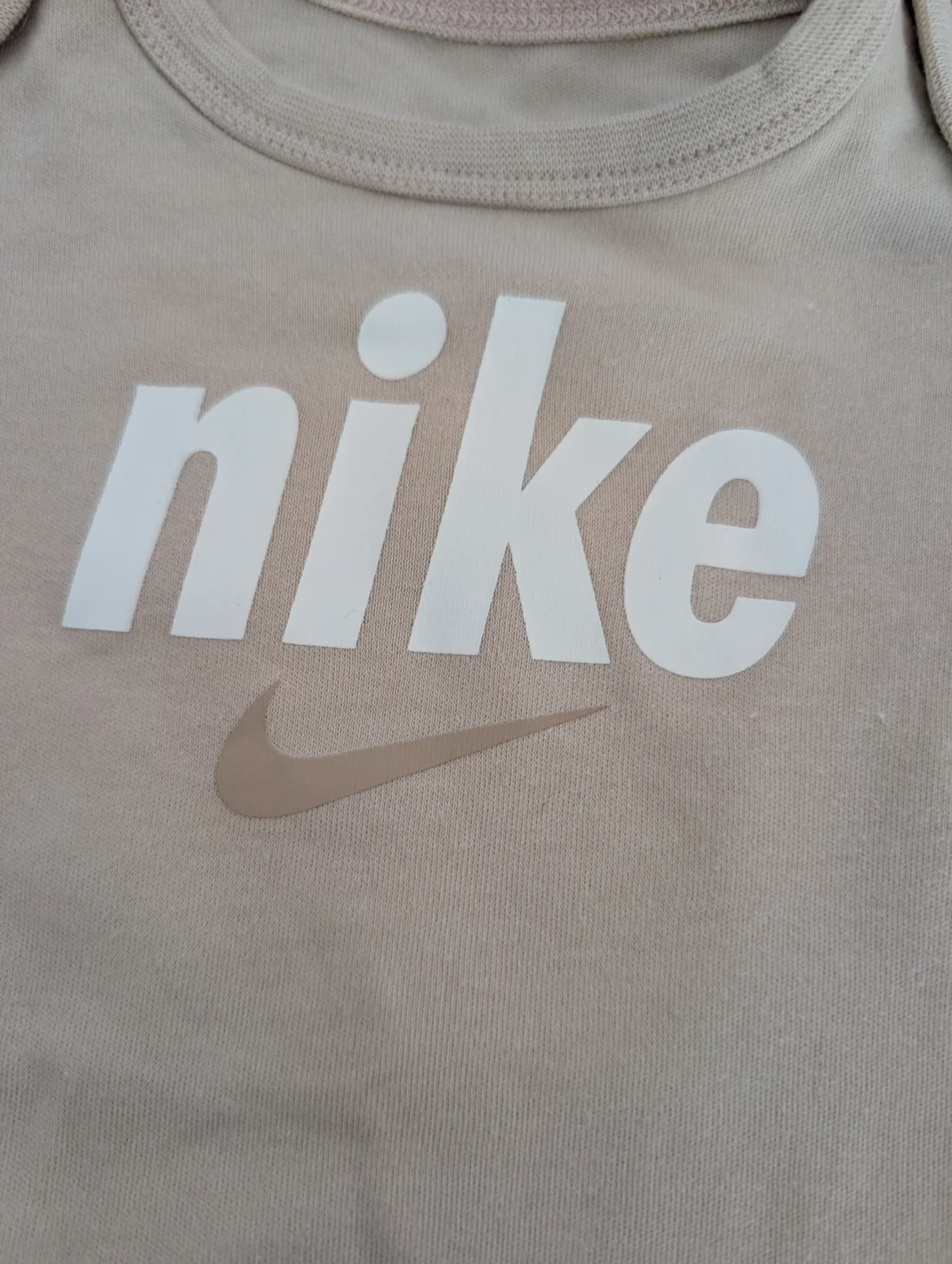 Image for Cache-couche Nike 3 mois