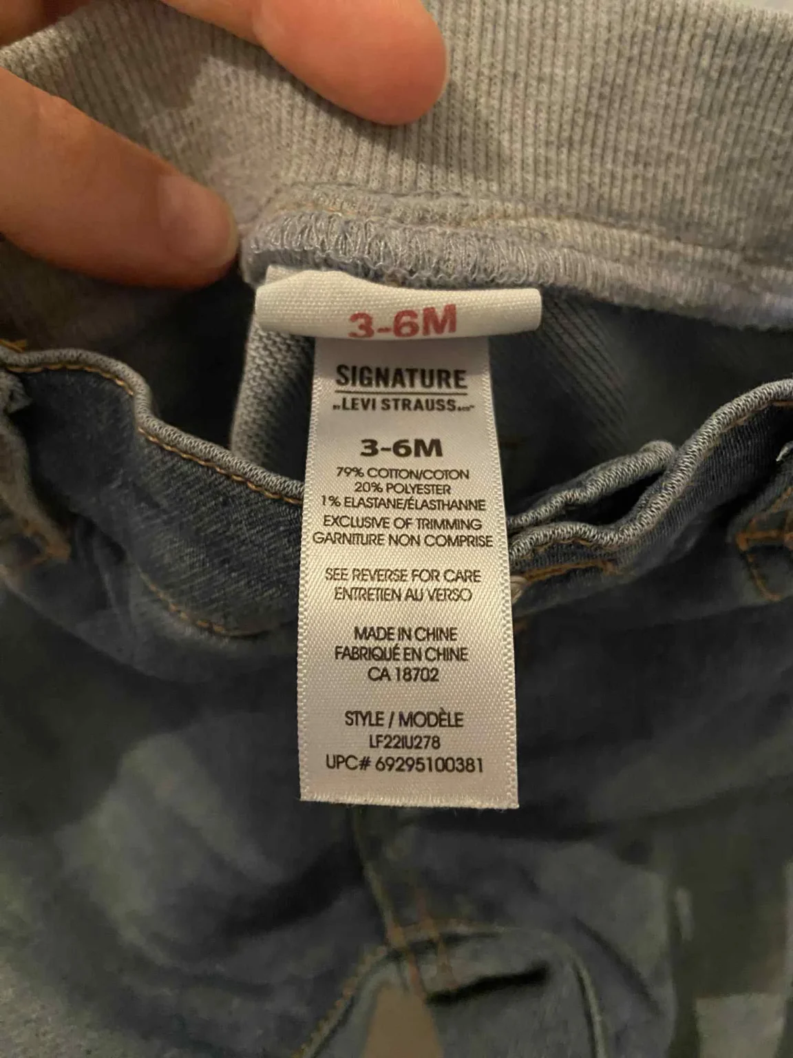 Image for Ensemble chandail/jean classique de Levi's Strauss Signature
