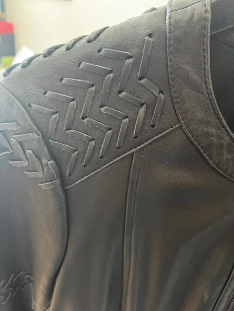 Image for Veste vintage Guess en cuir véritable