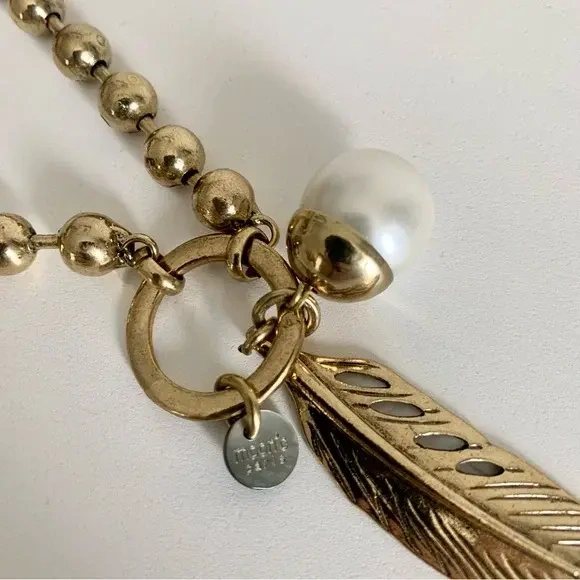 Image for Collier pendentif plume et perle or court ou long