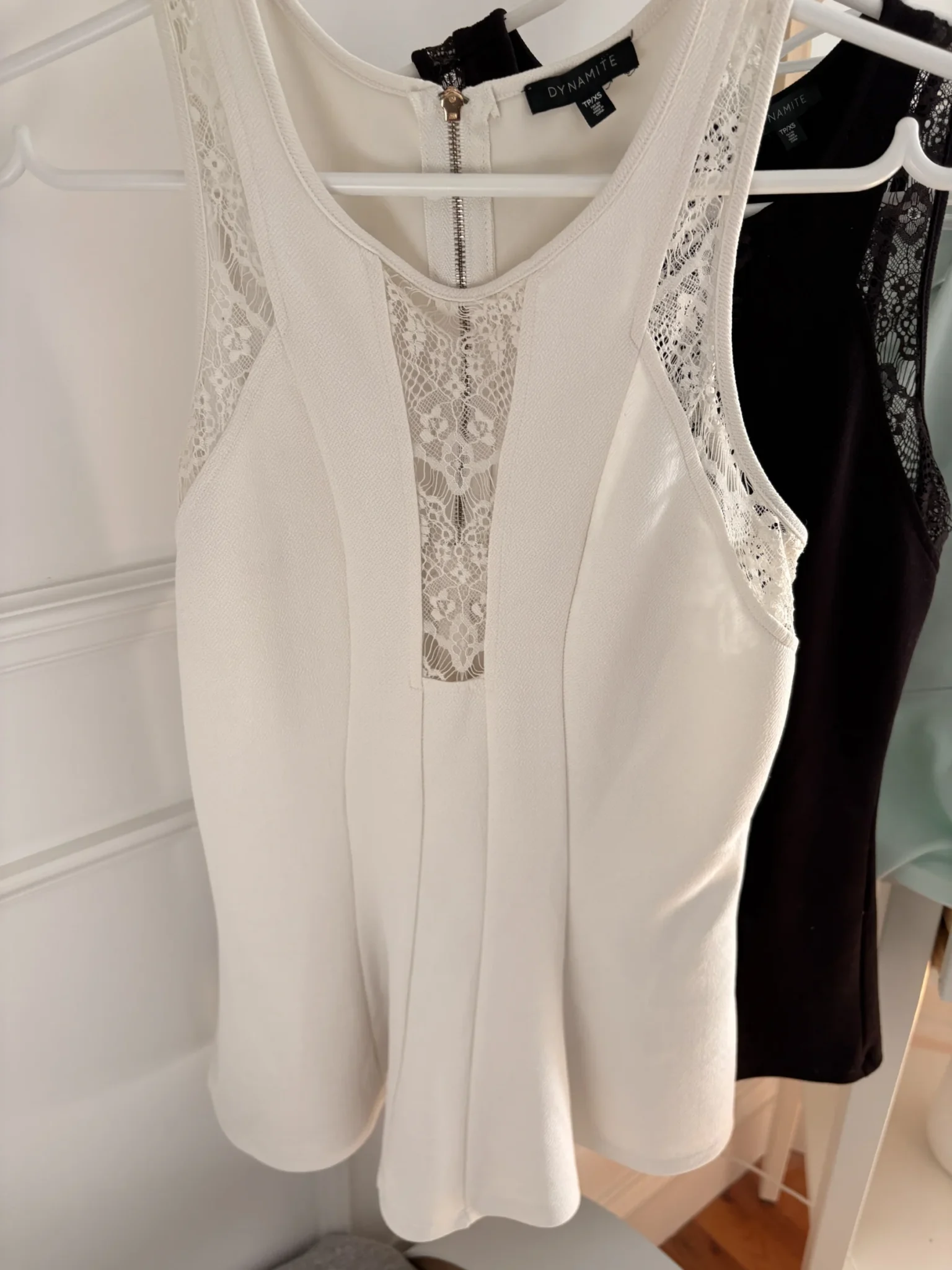 Image for Lot de 4 camisole chic XS de dynamite