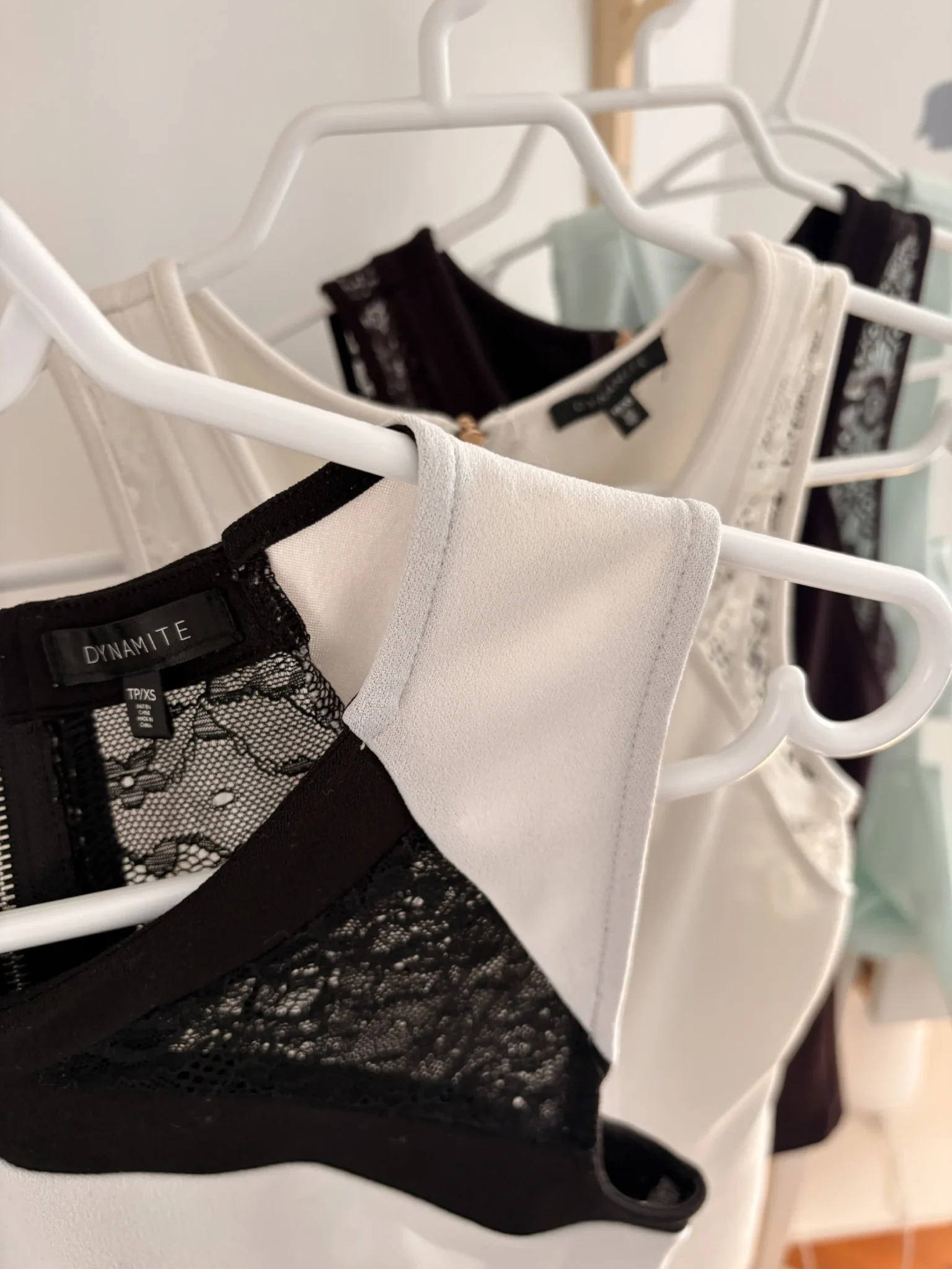 Image for Lot de 4 camisole chic XS de dynamite
