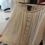 Thumbnail for Blouse epaules découvertes
