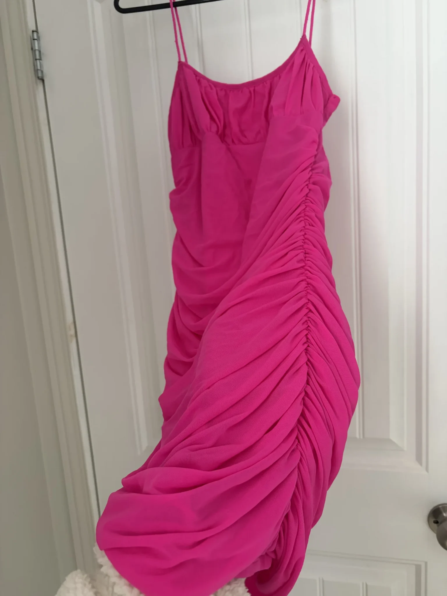 Image for Robe rose fluo