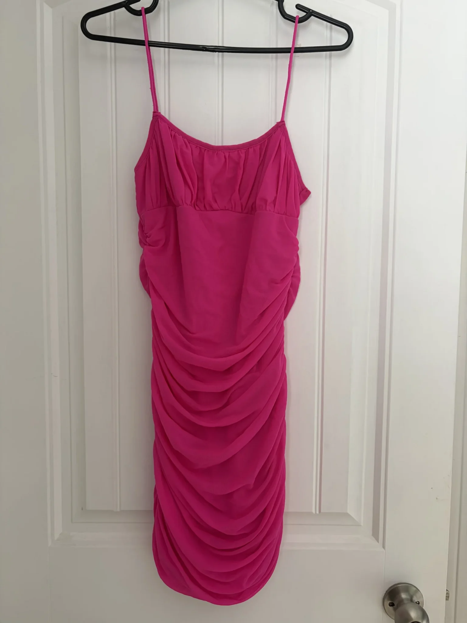 Image for Robe rose fluo