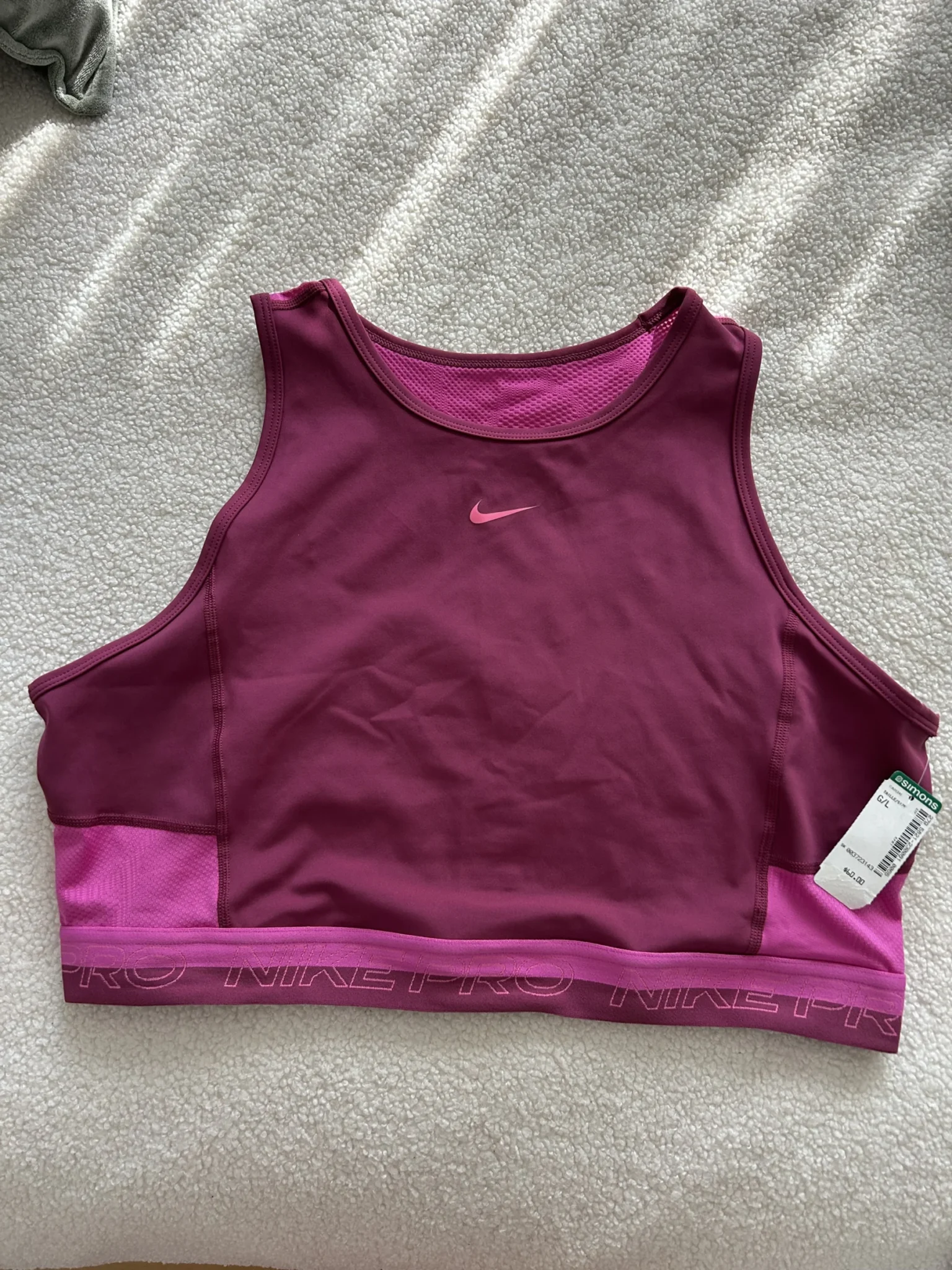 Featured image for Nike Pro sports top