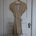Featured thumbnail for Robe portefeuille Old Navy taille L