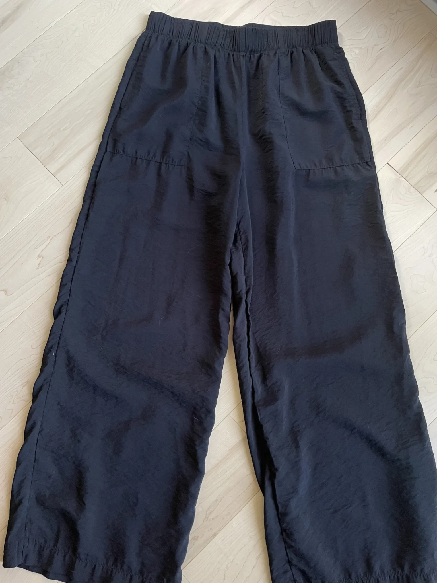 Image for Wide-leg trousers