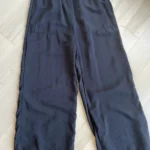 Thumbnail for Wide-leg trousers