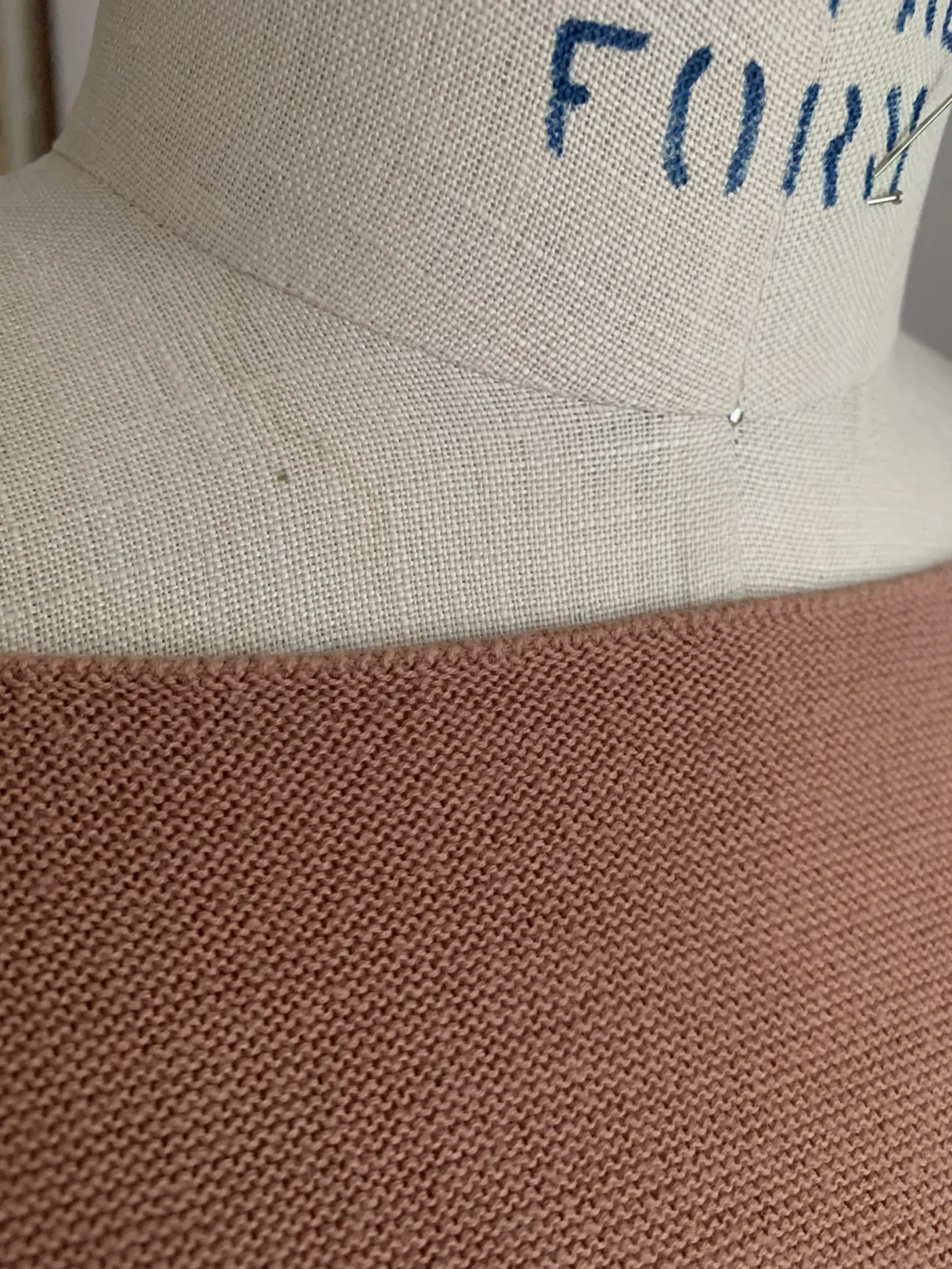 Image for Chandail corail  Uniqlo