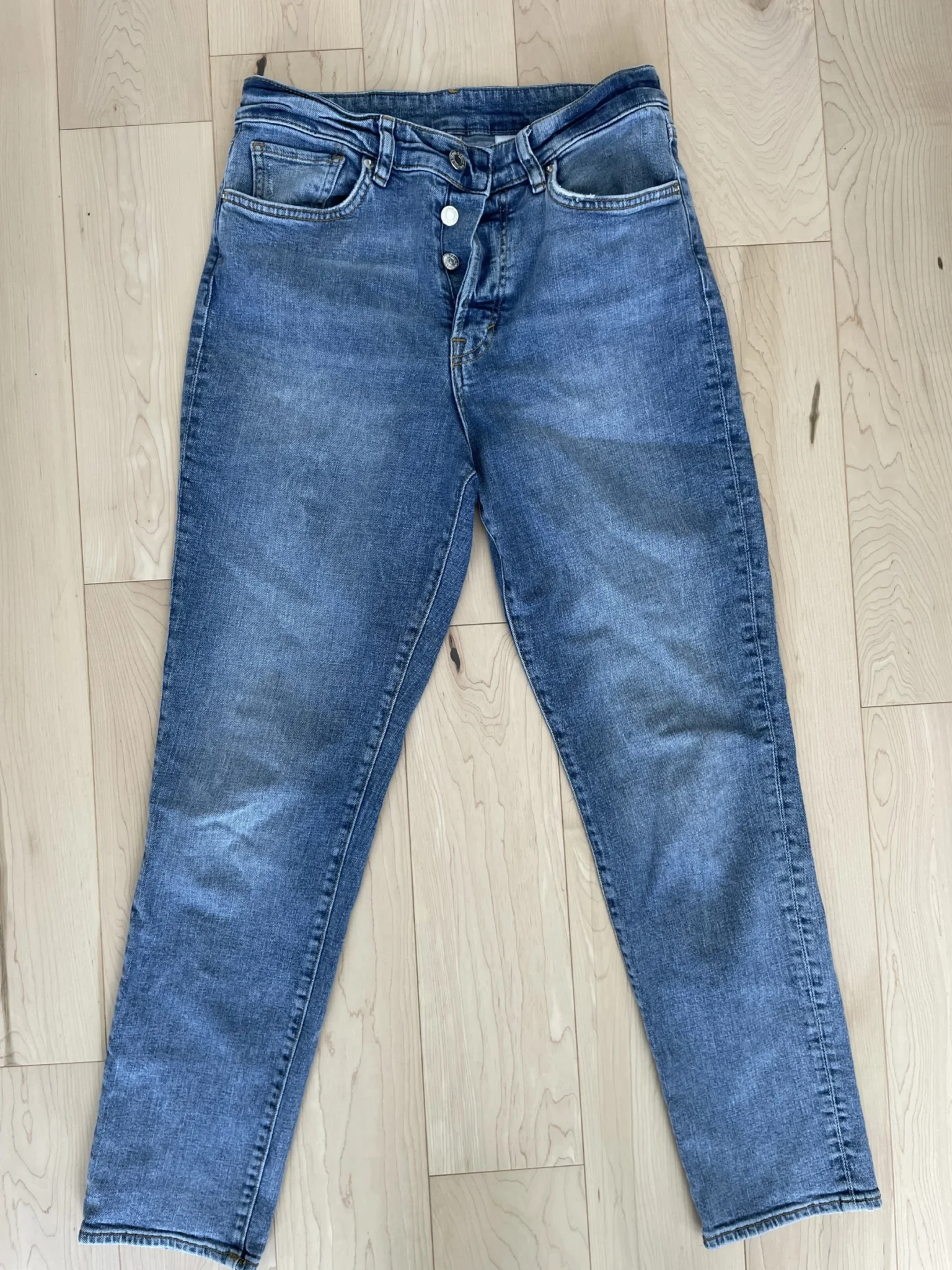 Image for Straight-leg high-waisted jeans