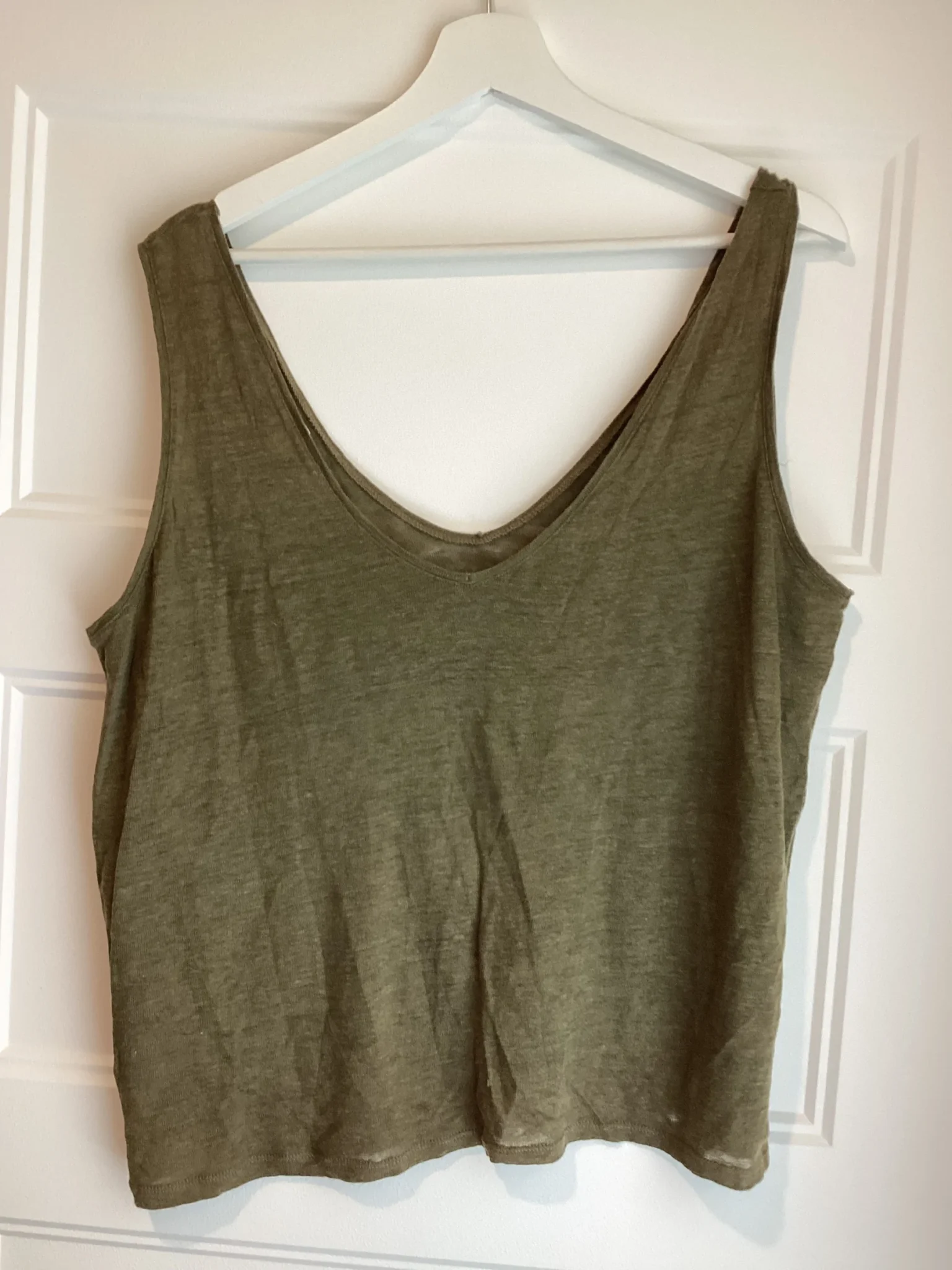 Featured image for 100%lin camisole