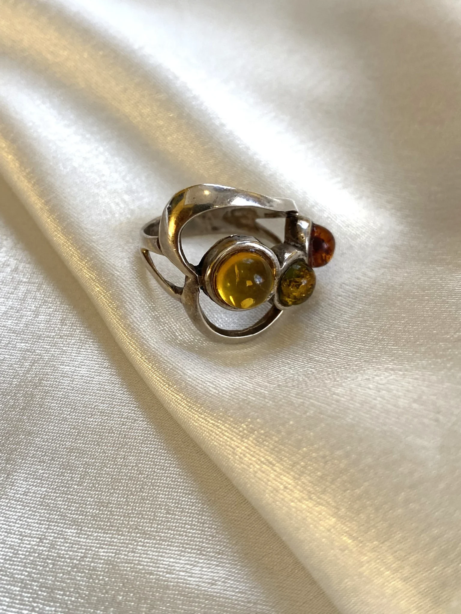 Image for Bague en argent et ambre