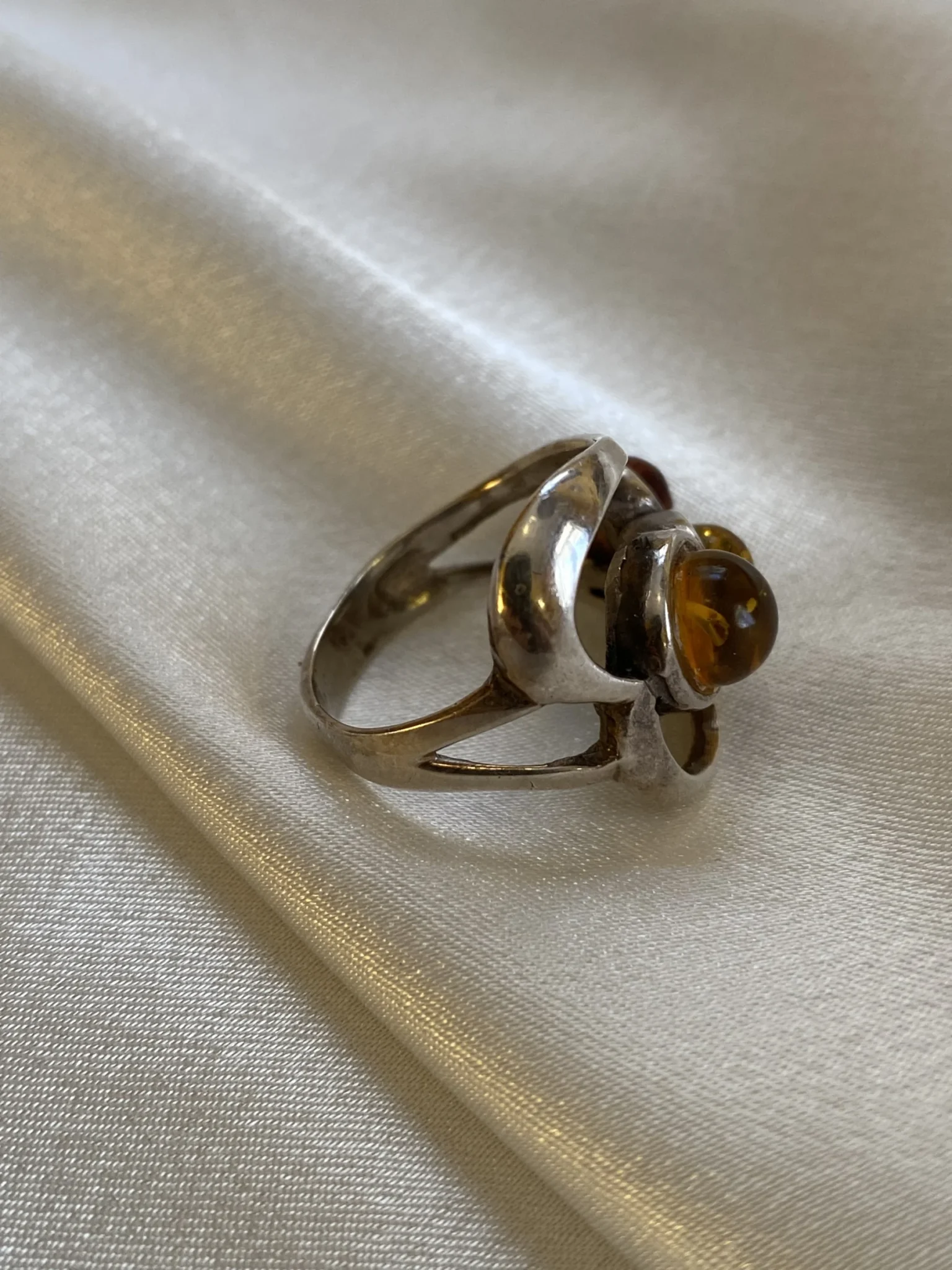 Image for Bague en argent et ambre