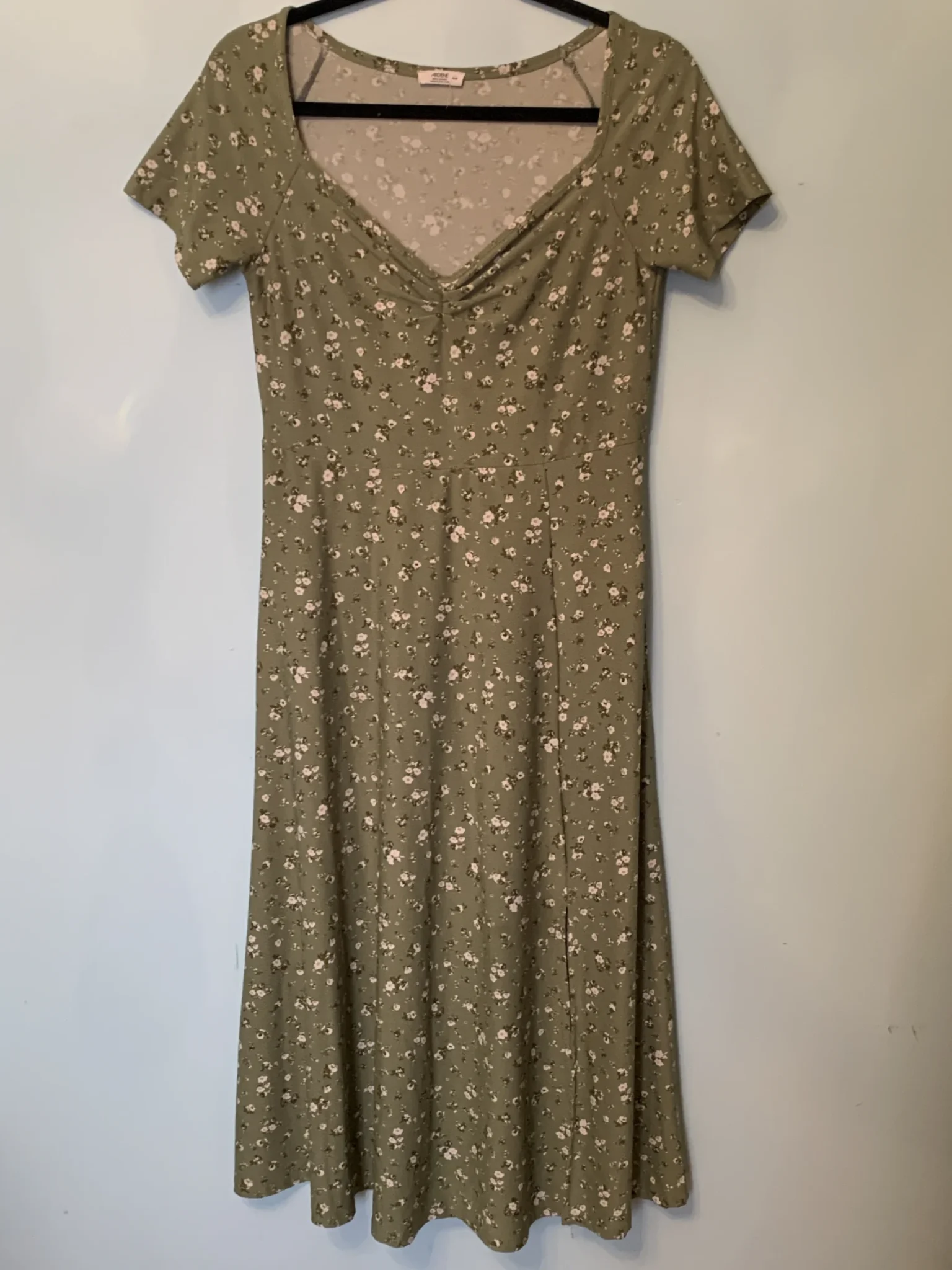 Featured image for Robe Fleurie Blanche et Verte