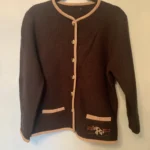 Featured thumbnail for Cardigan Brun avec Vache