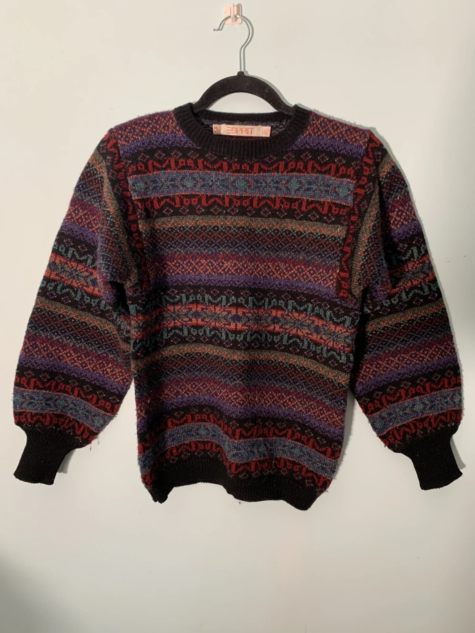 Featured image for Chandail Manche longue en laine à Motif de la Marque ESPRIT