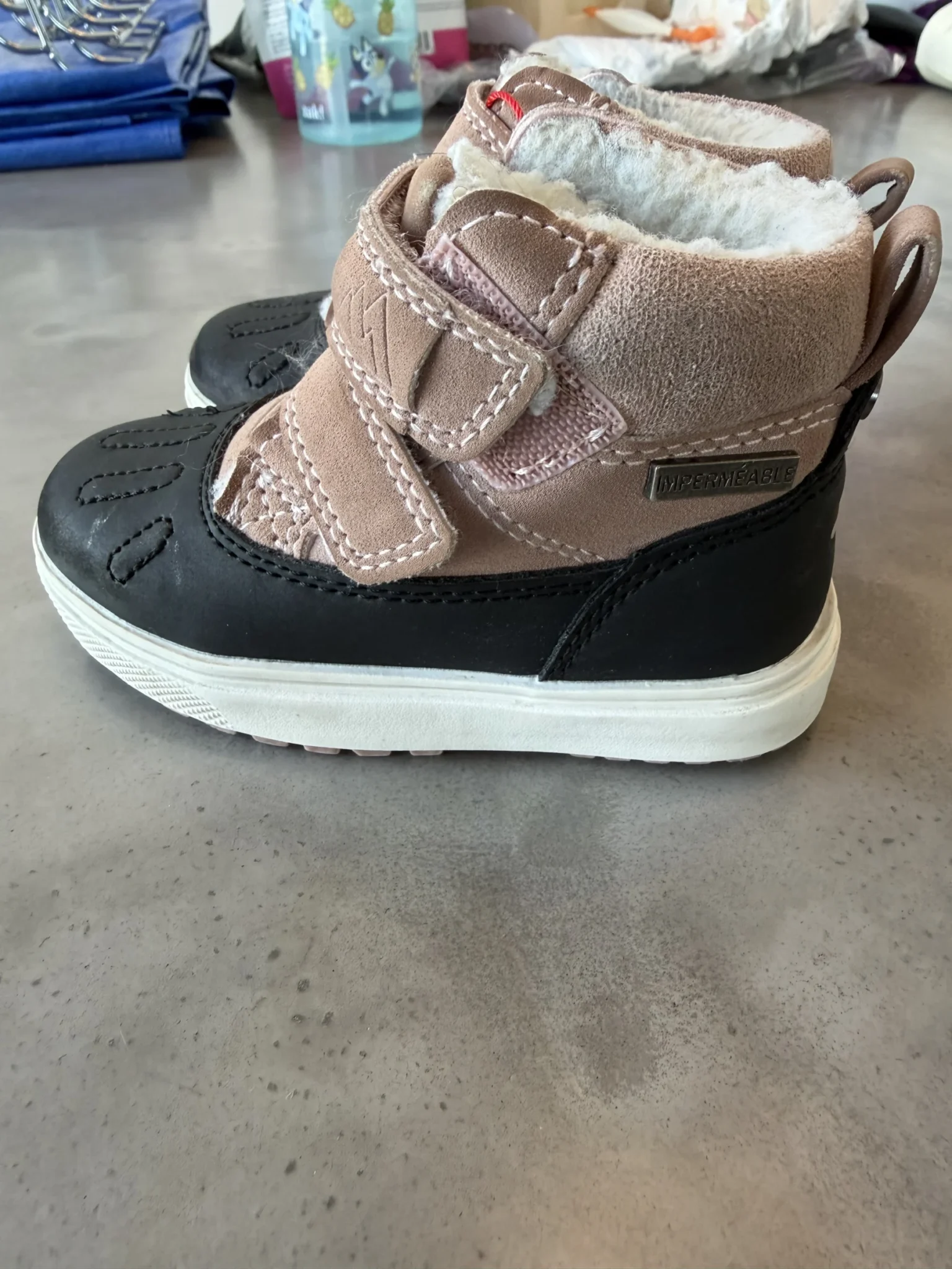 Image for Mid-Season Baby Boots size 6