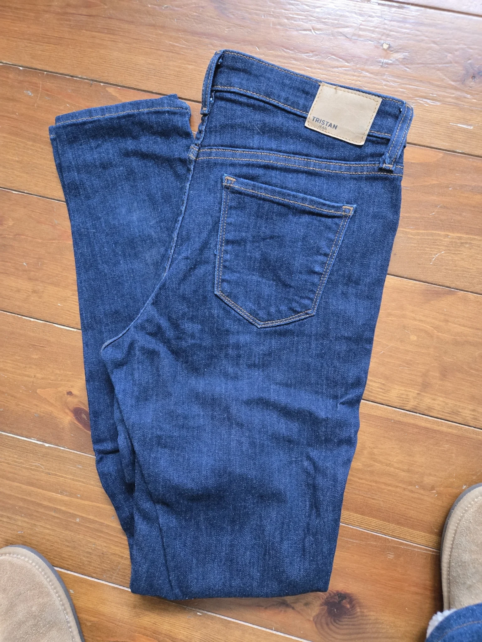 Featured image for Denim skirt Zara