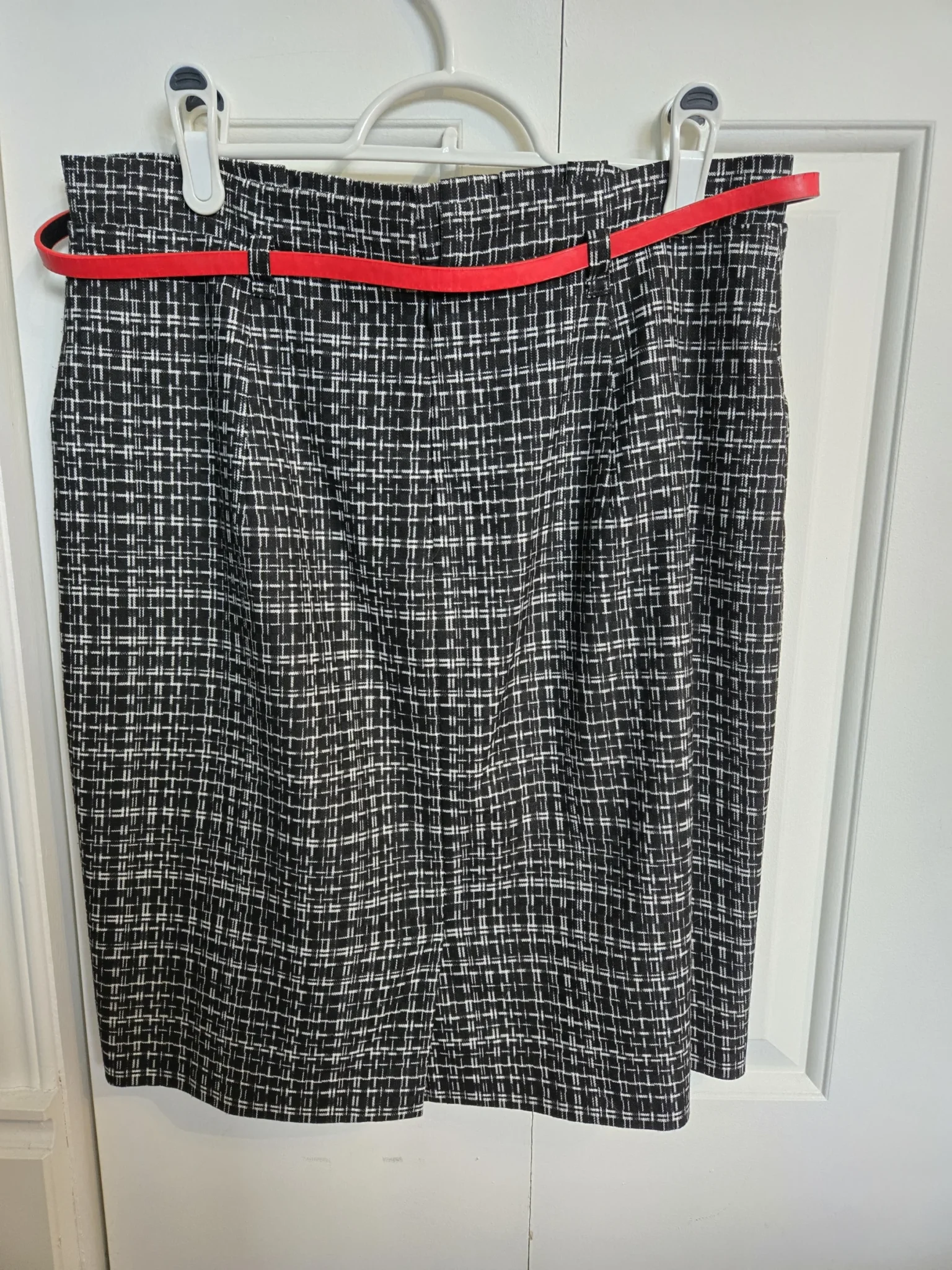 Image for Tristan skirt