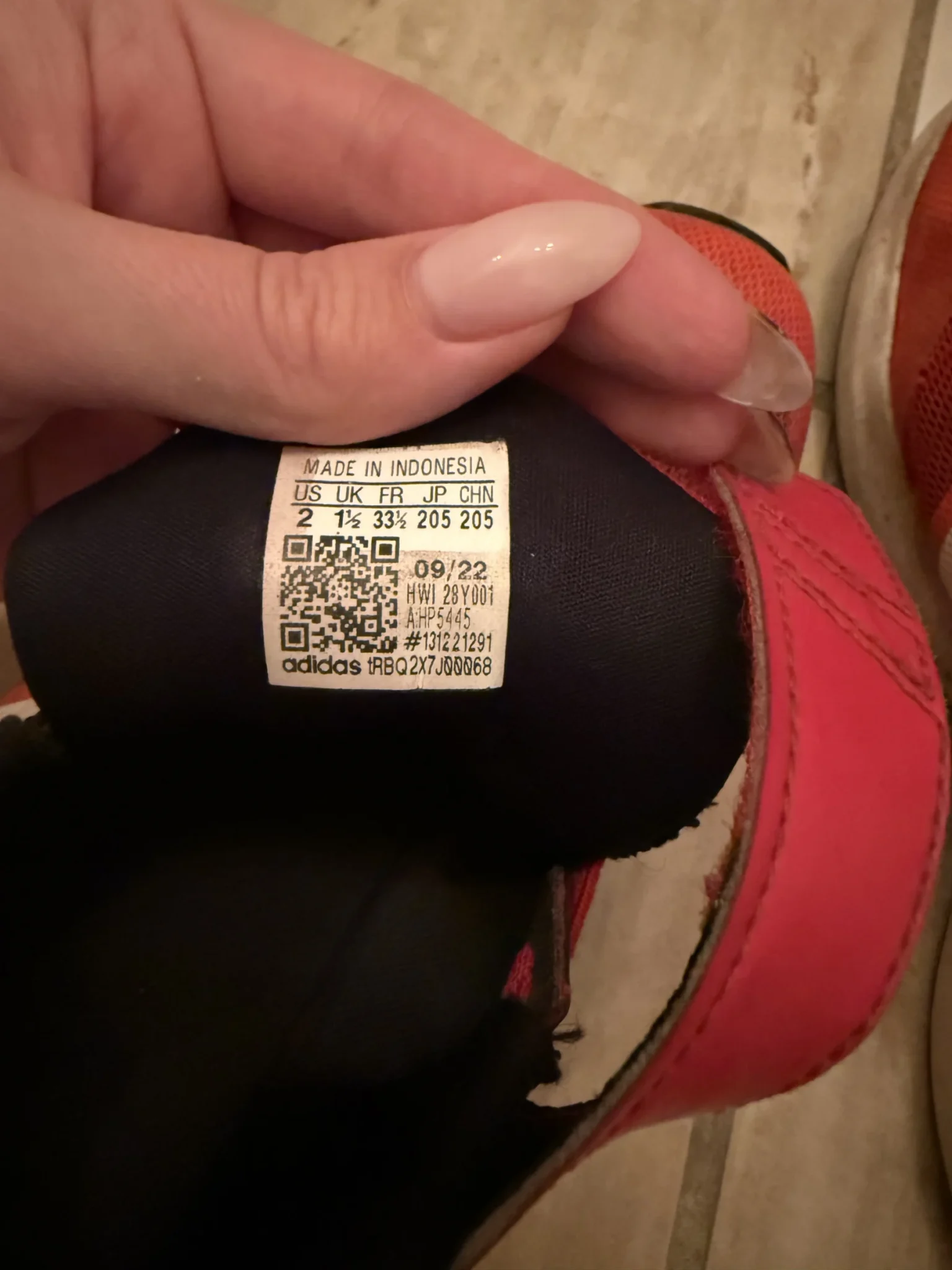 Image for Soulier Adidas Rouge