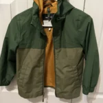 Featured thumbnail for Manteau mi-saison/imperméable