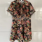 Featured thumbnail for Belle robe fleurie