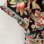 Thumbnail for Belle robe fleurie