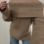 Thumbnail for Chandail off the shoulder