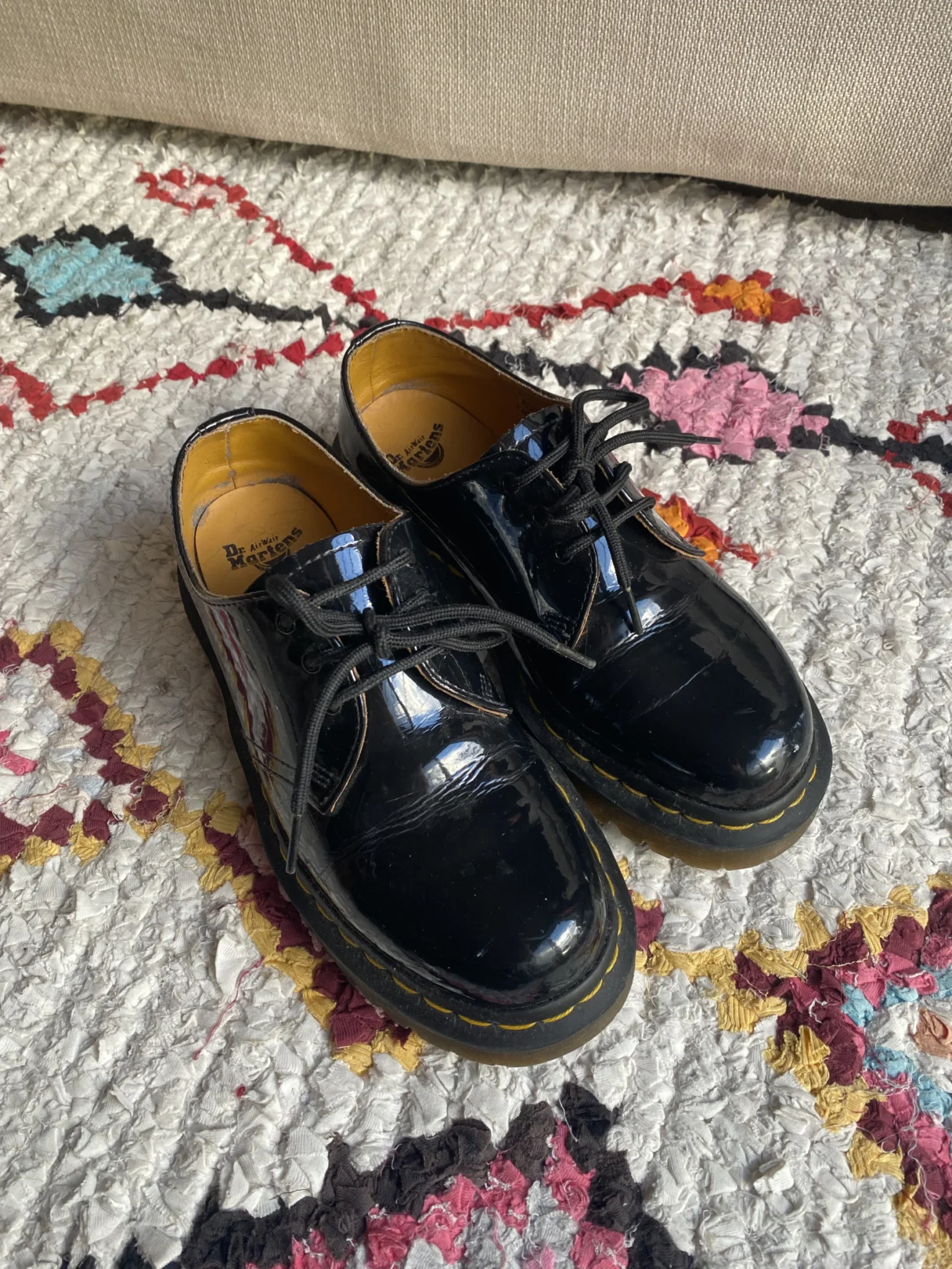 Image for Dr Martens vernies à semelle épaisse 👞