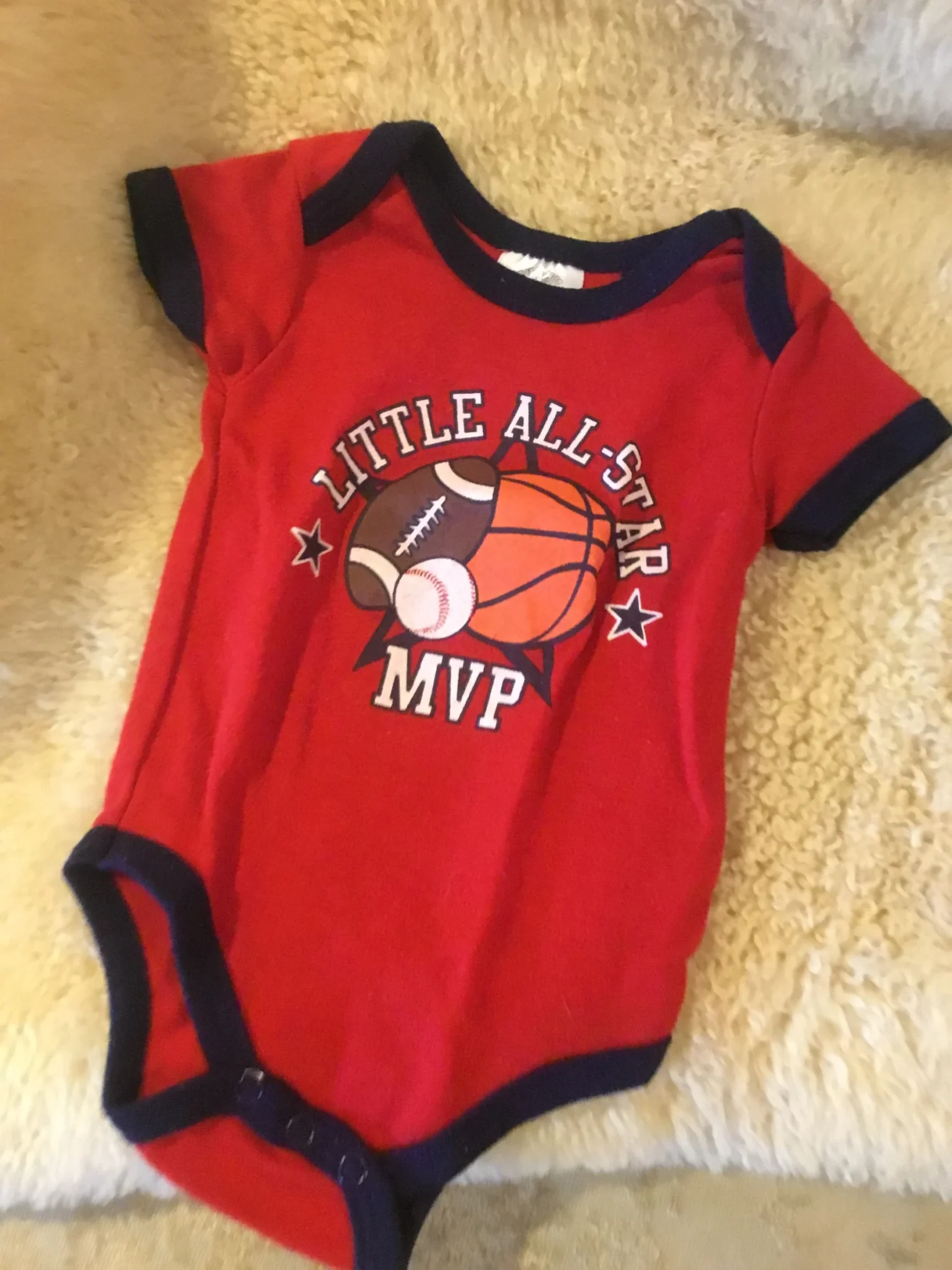 Featured image for Cache couche football basketball bébé unisexe 6-9