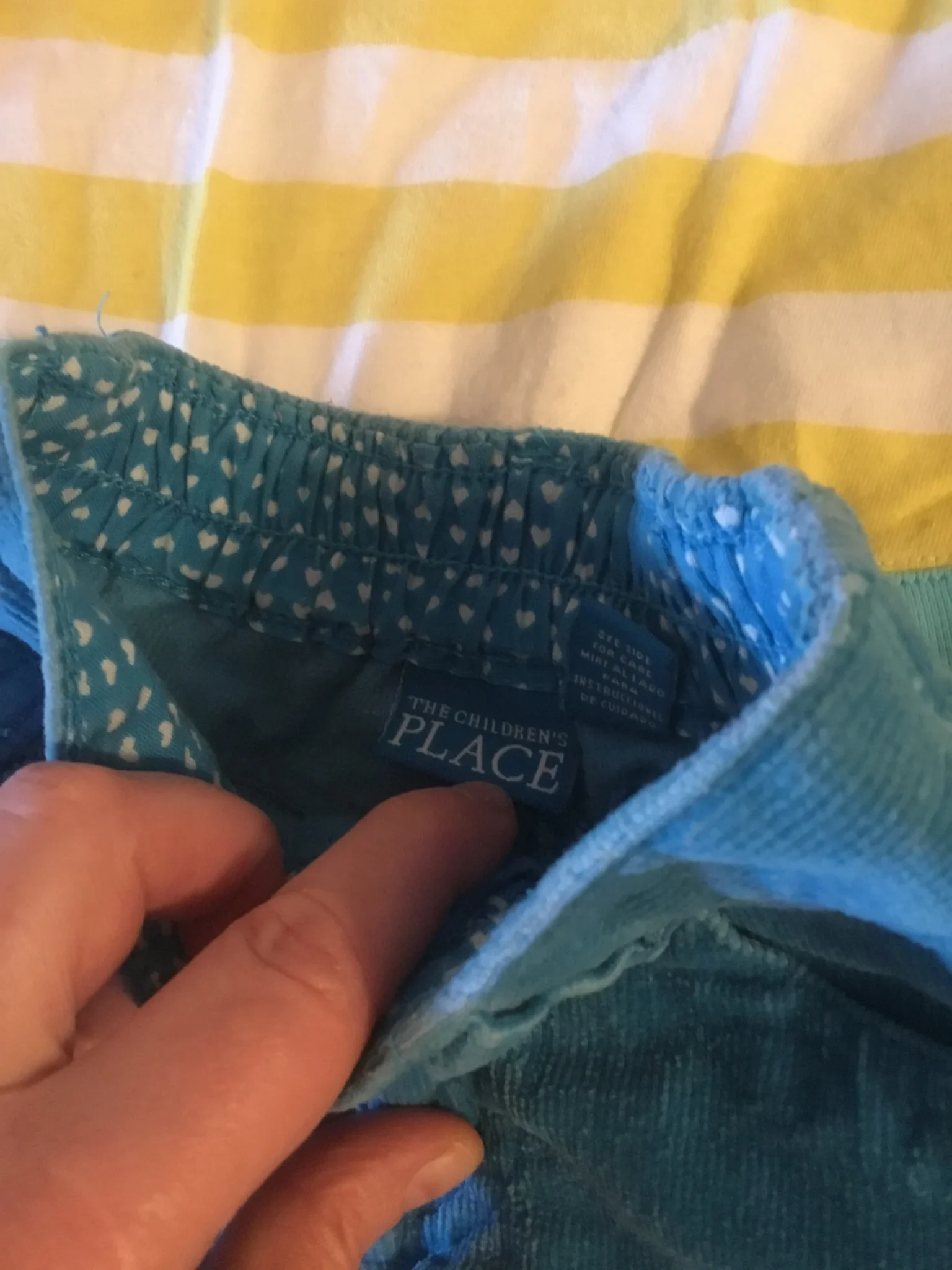 Image for Cache couche rayé jaune bébé unisexe 6-9